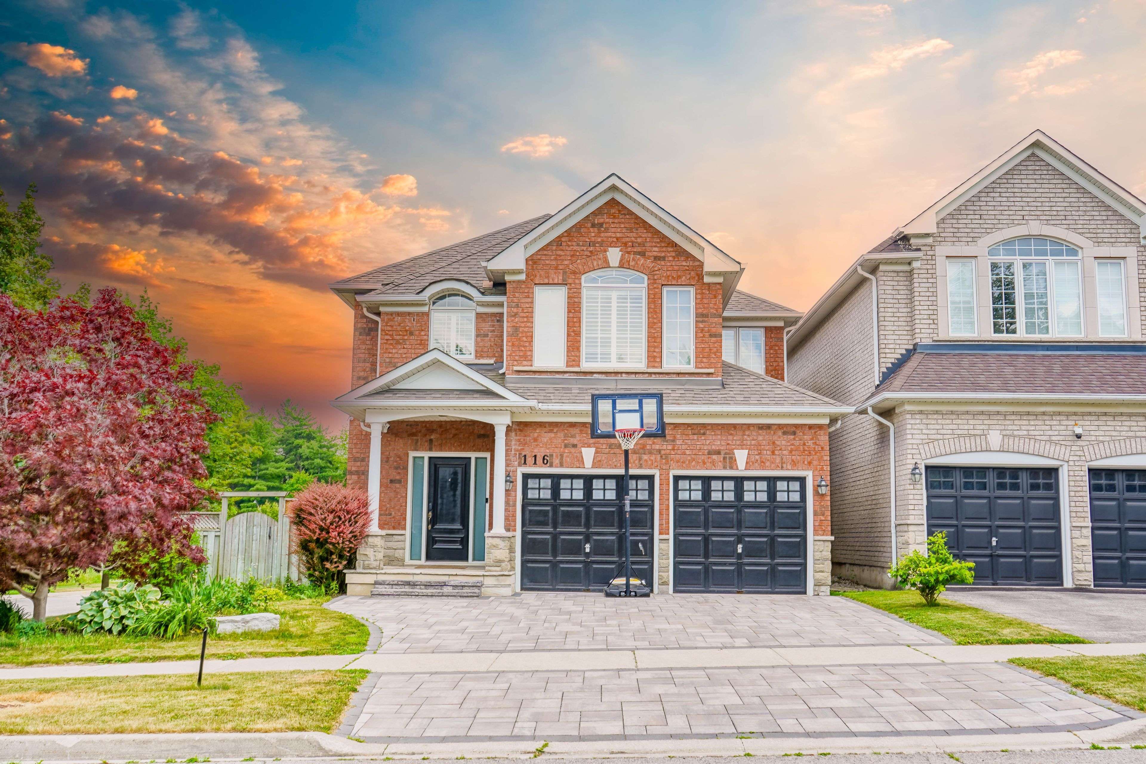 Richmond Hill, ON L4S 2G3,116 Colesbrook RD