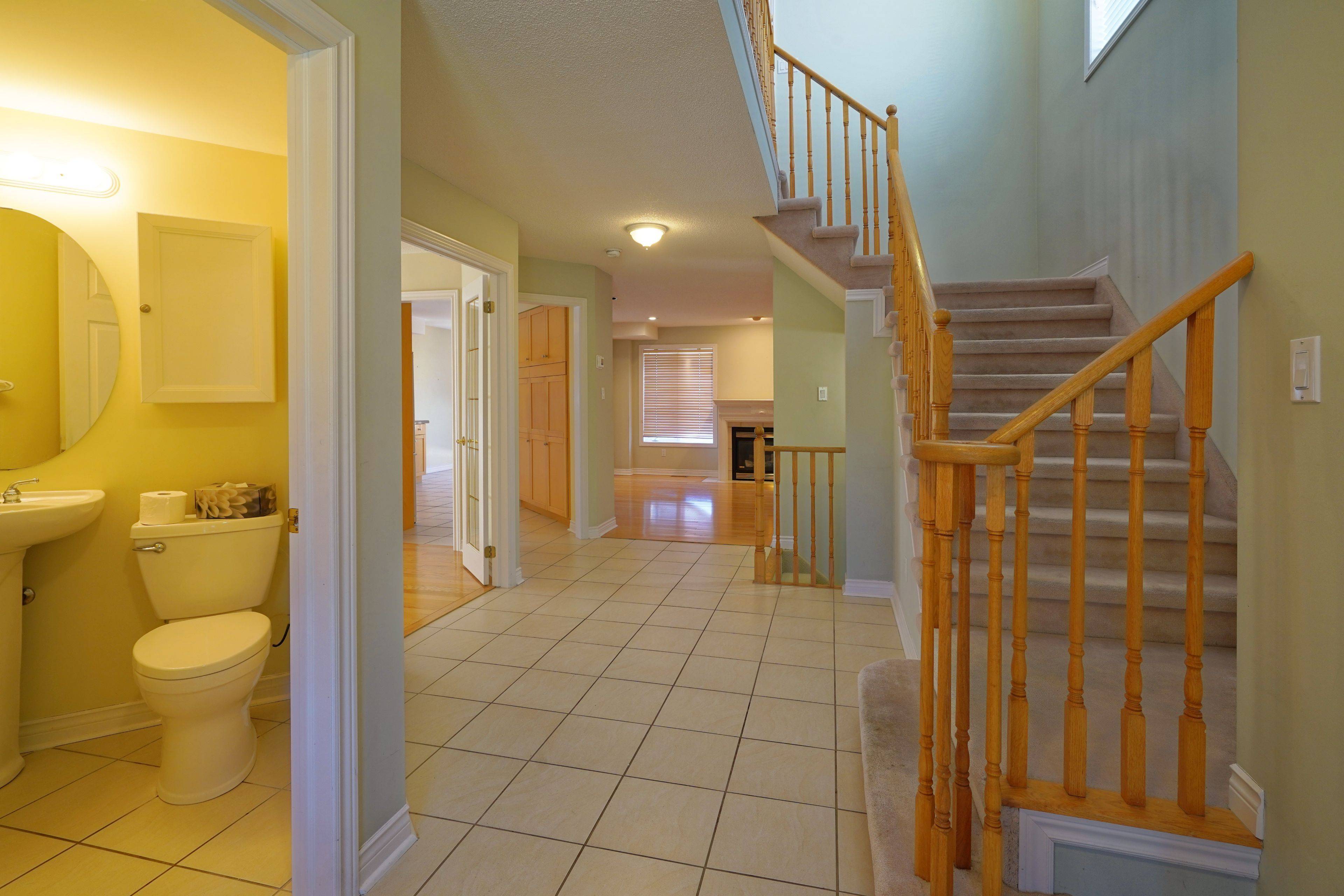 New Tecumseth, ON L9R 2A1,6 Forest Link CT