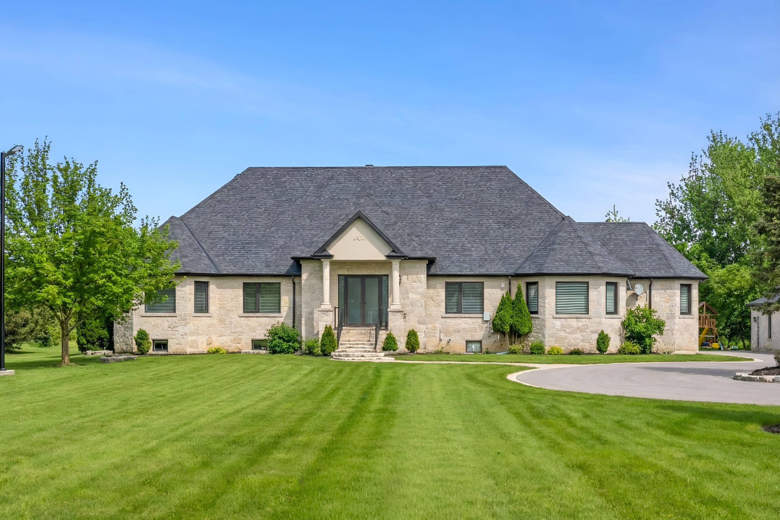 Adjala-tosorontio, ON L0G 1L2,2991 Concession RD #4