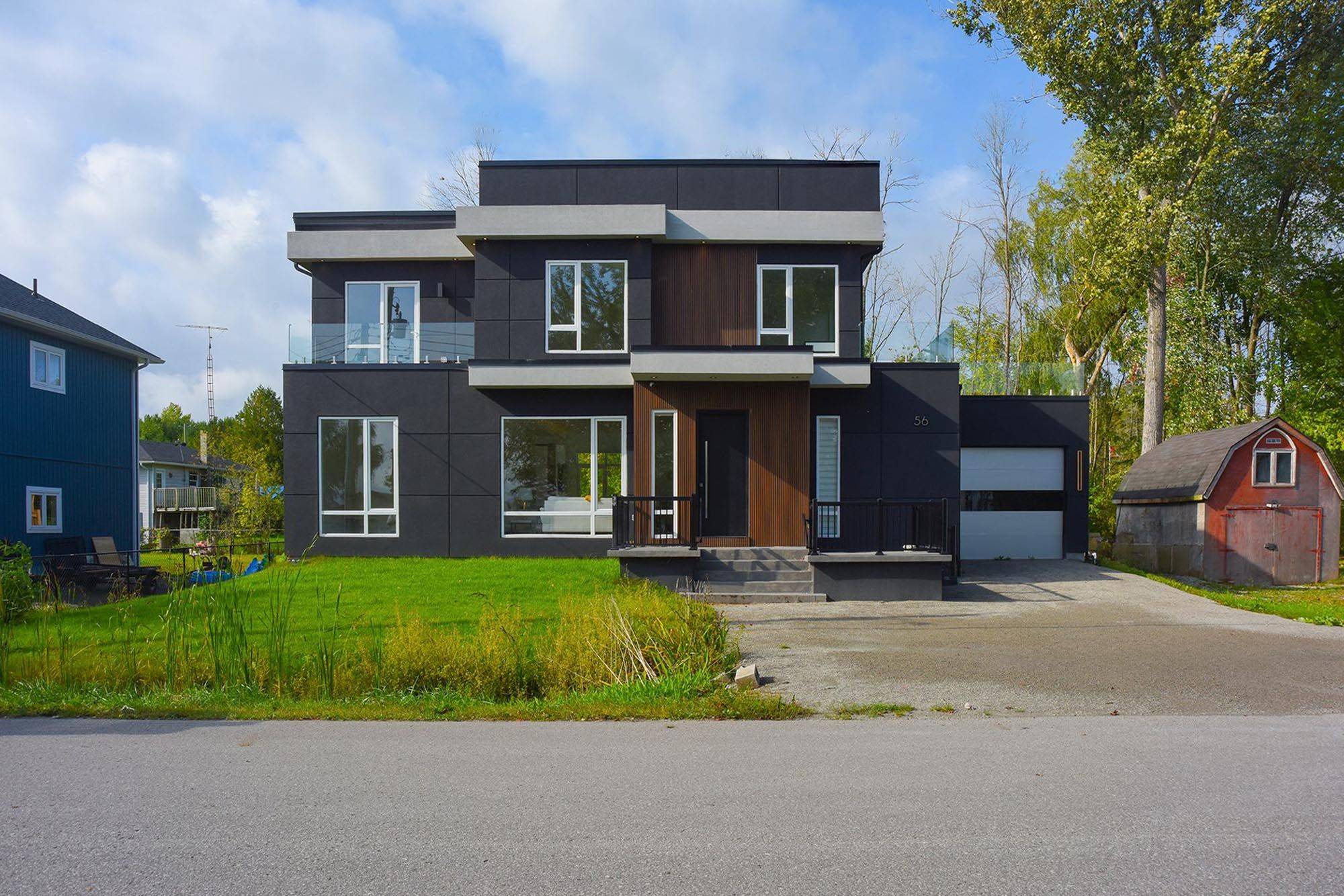 Tay, ON L0K 2A0,56 Sallows DR