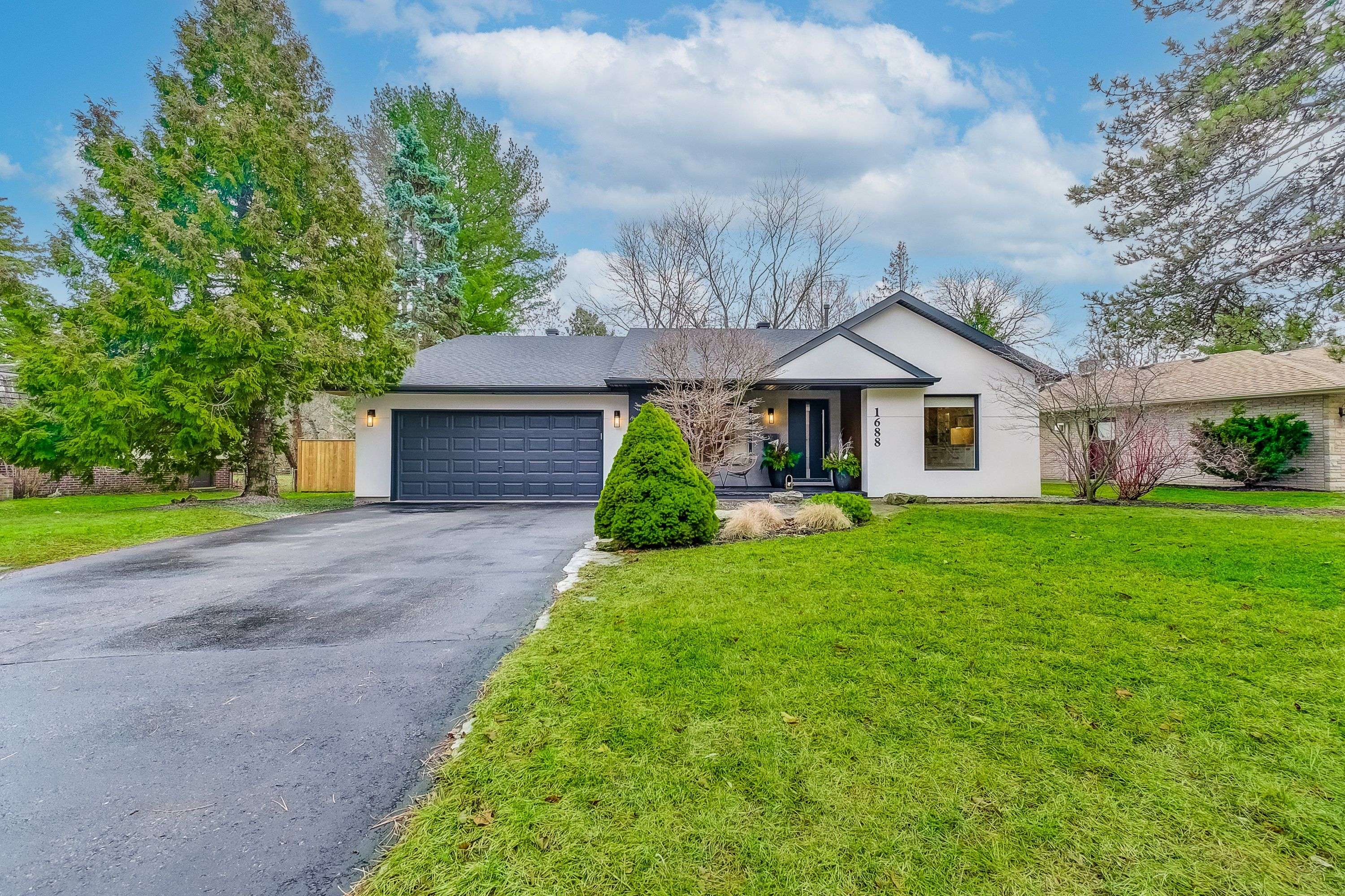 Mississauga, ON L5J 2T4,1688 Missenden CRES