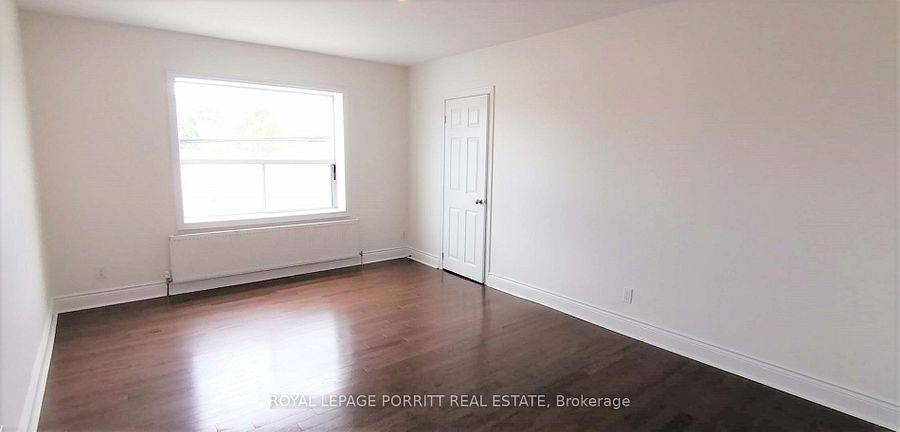 Toronto W06, ON M8W 1N5,3511 Lake Shore BLVD W #1