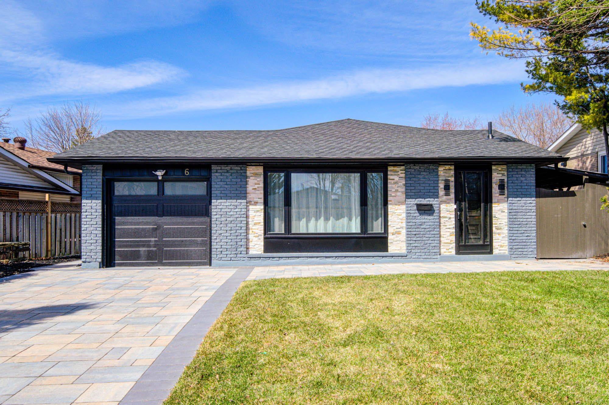 Brampton, ON L6W 1A9,6 Willis DR