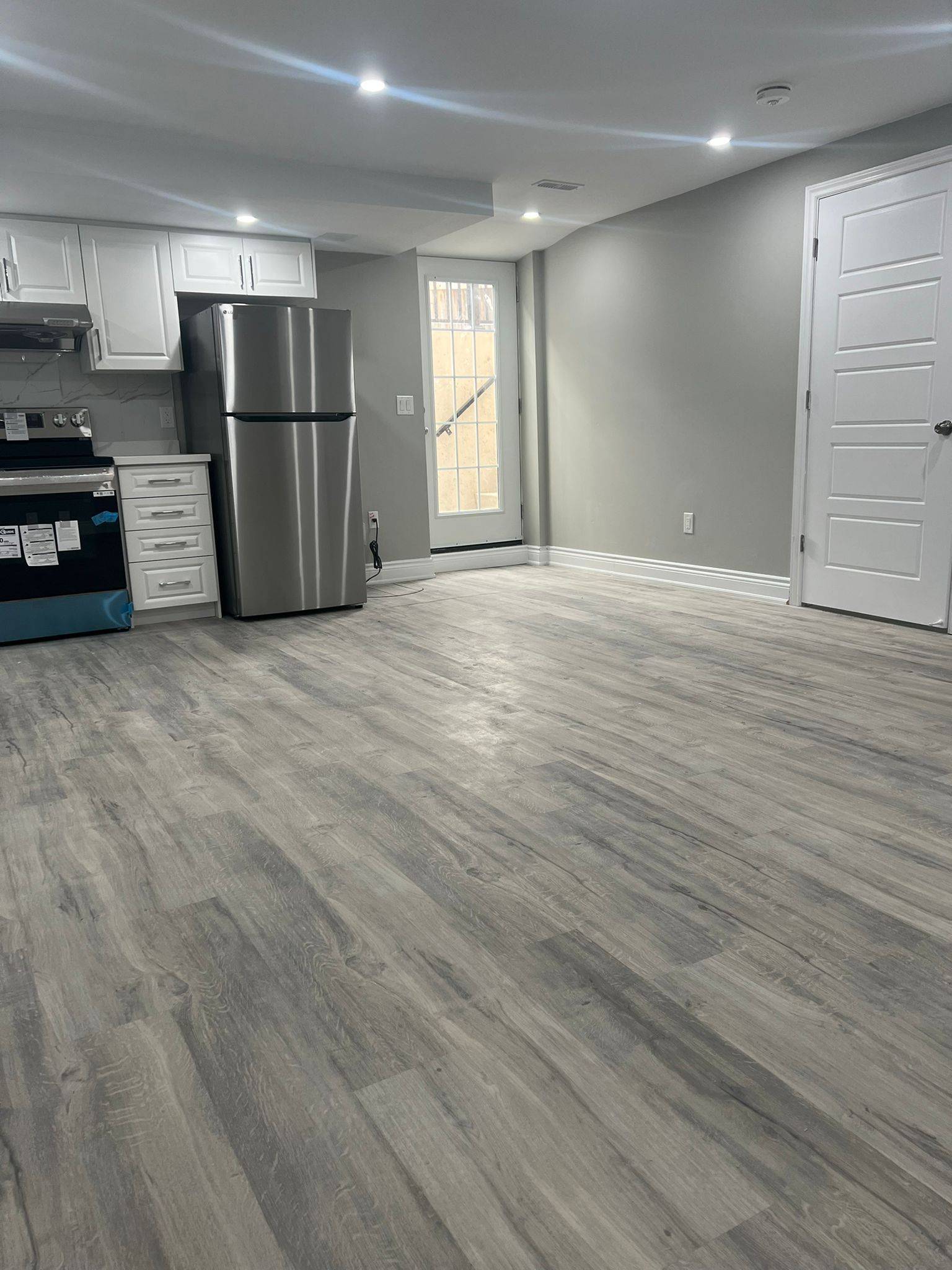 Brampton, ON L6Y 0G4,47 George Robinson Dr DR #Basement