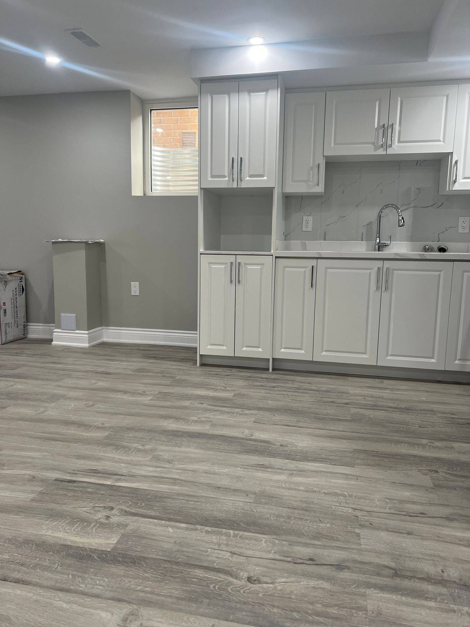 Brampton, ON L6Y 0G4,47 George Robinson Dr DR #Basement