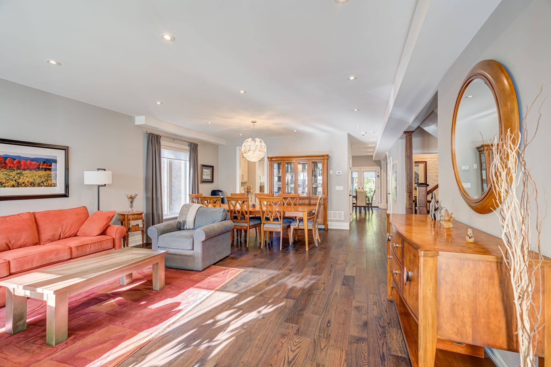 Mississauga, ON L5E 2N5,1487 Myron DR