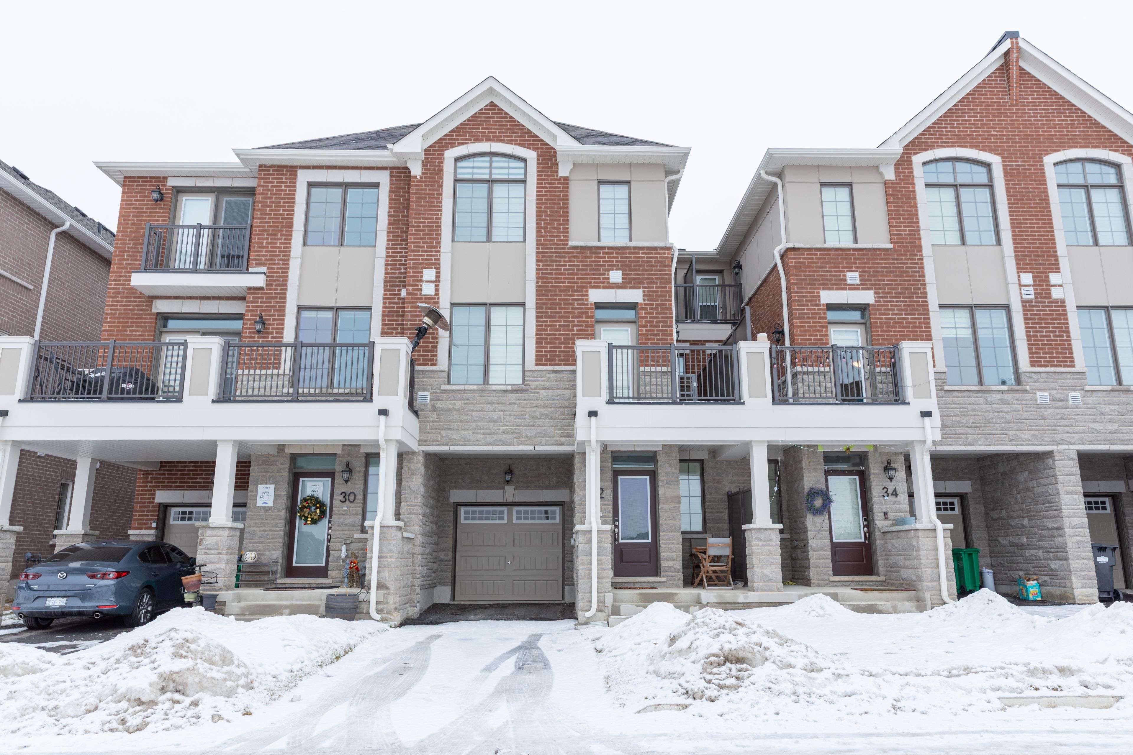 Caledon, ON L7C 3H1,32 Elmer Moss AVE