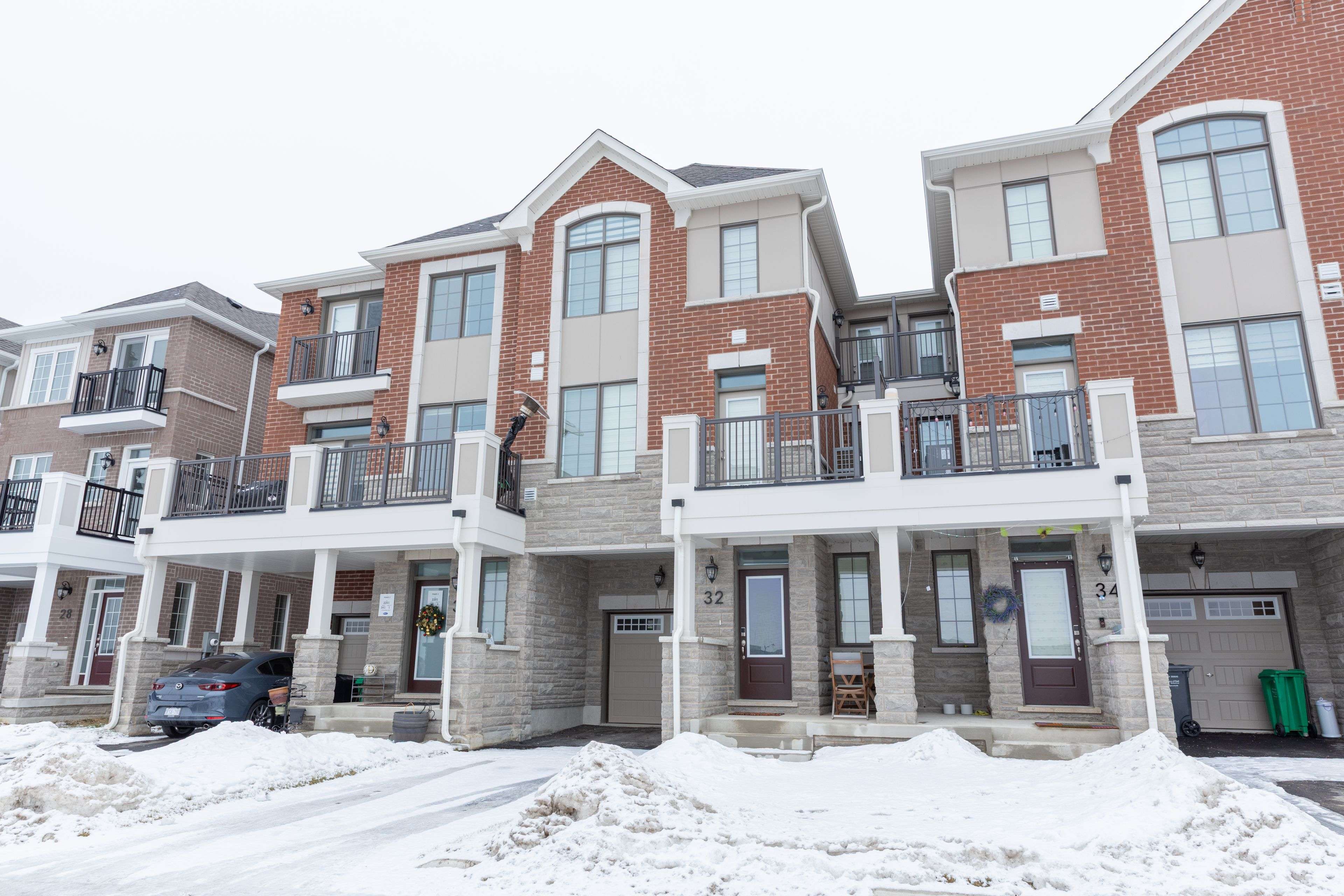 Caledon, ON L7C 3H1,32 Elmer Moss AVE