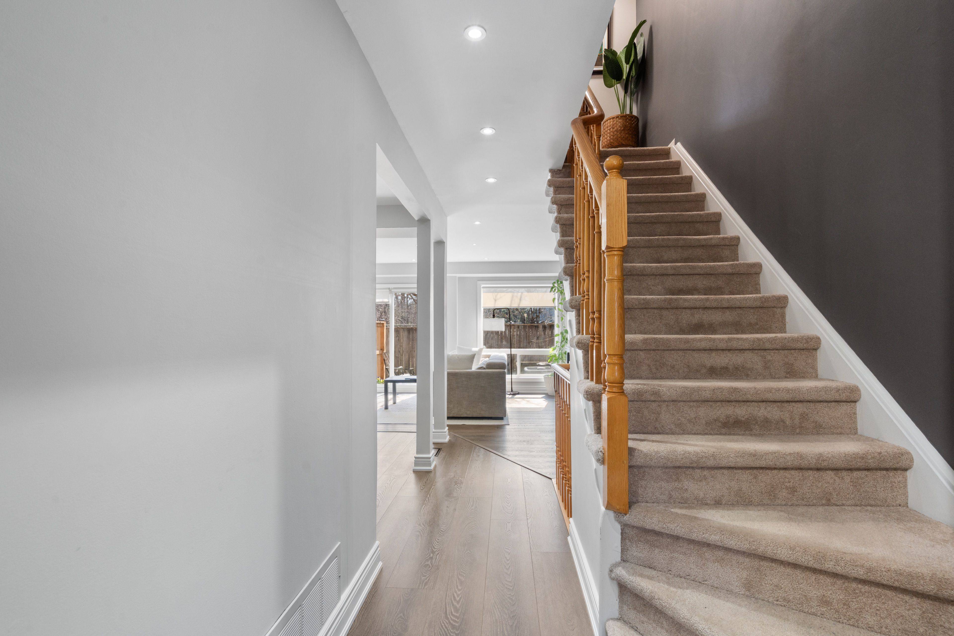 Mississauga, ON L5K 2S7,2088 Leanne BLVD #41