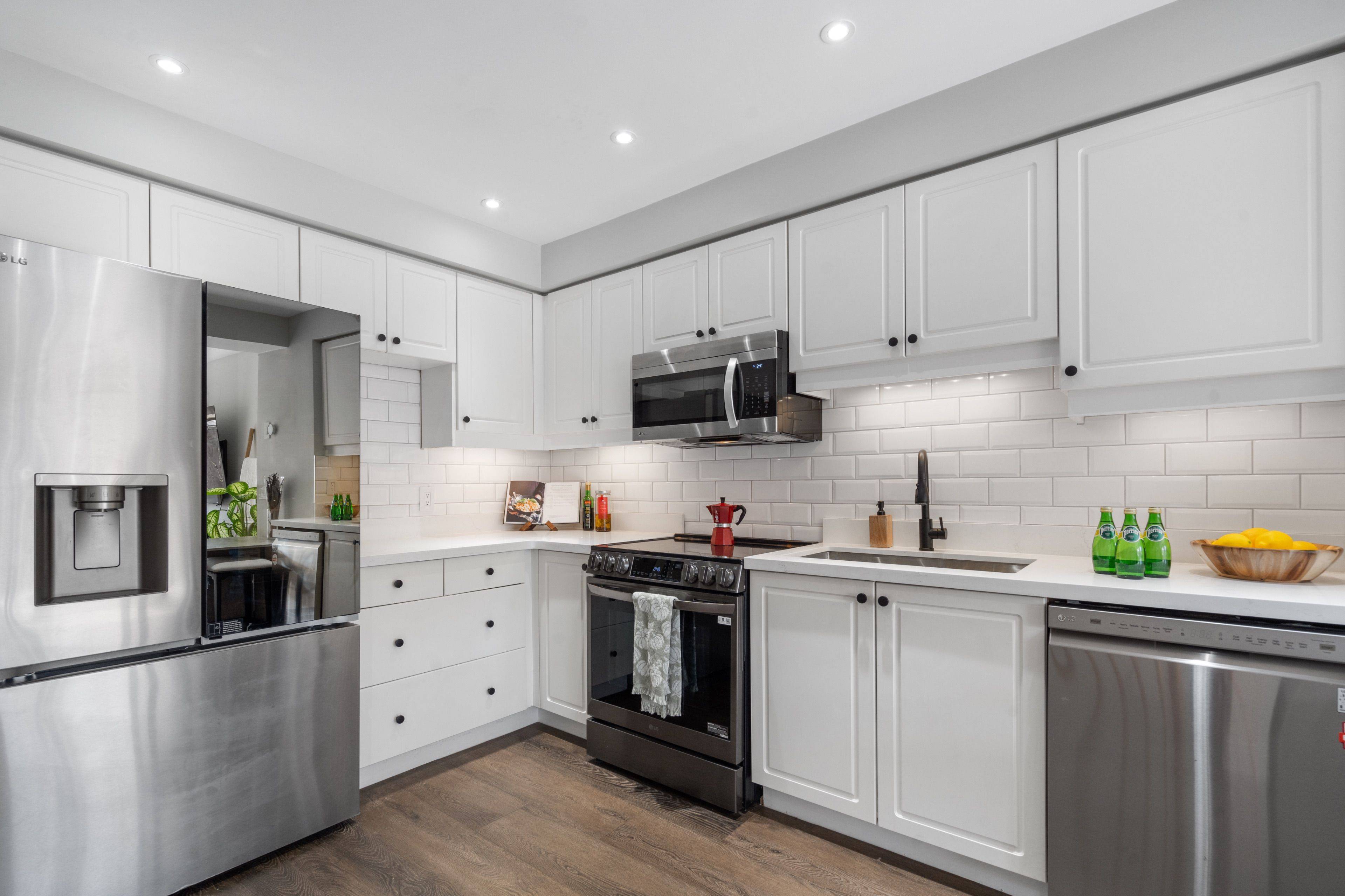 Mississauga, ON L5K 2S7,2088 Leanne BLVD #41