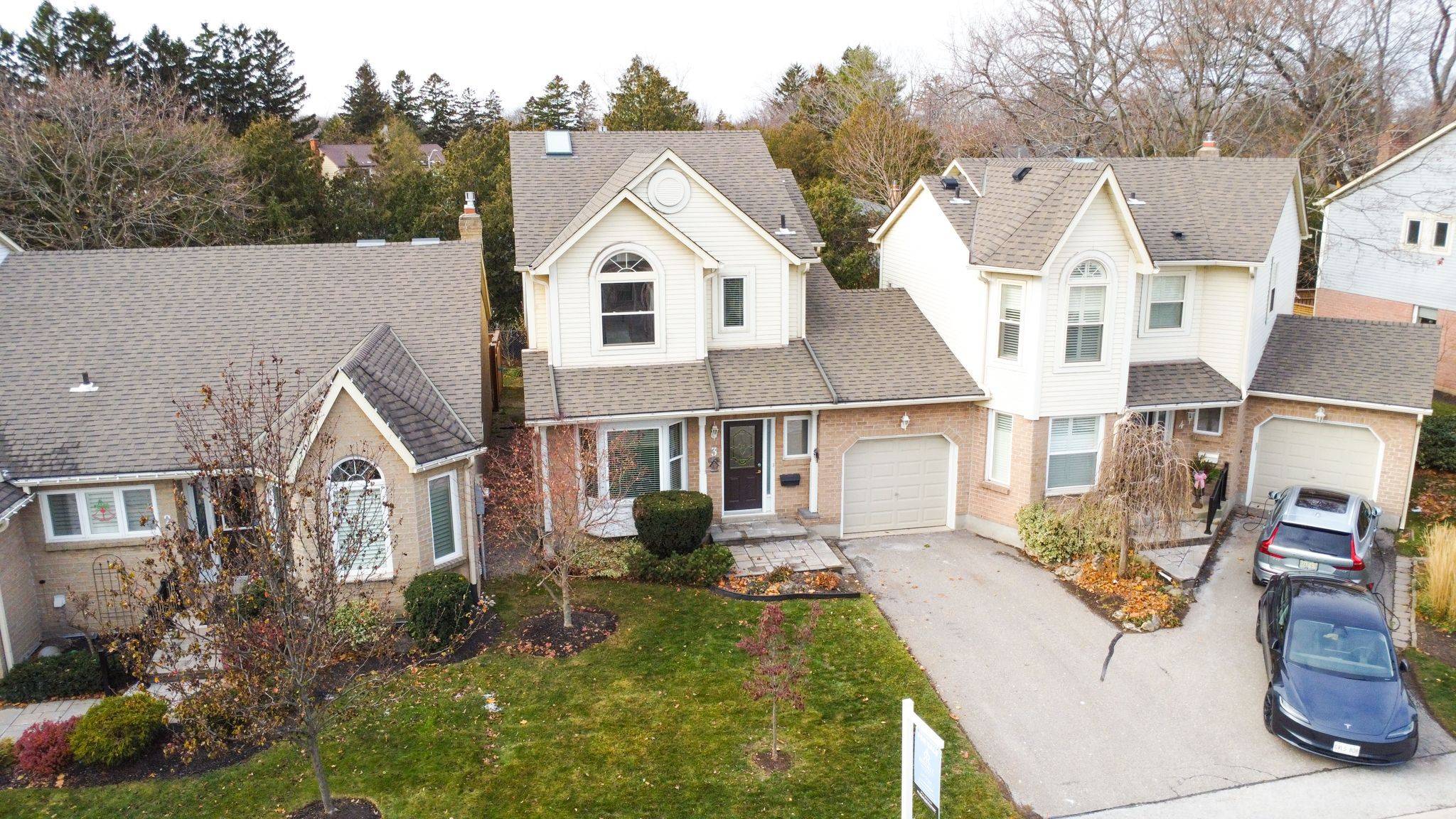 Burlington, ON L7L 5X5,5255 Lakeshore RD #3