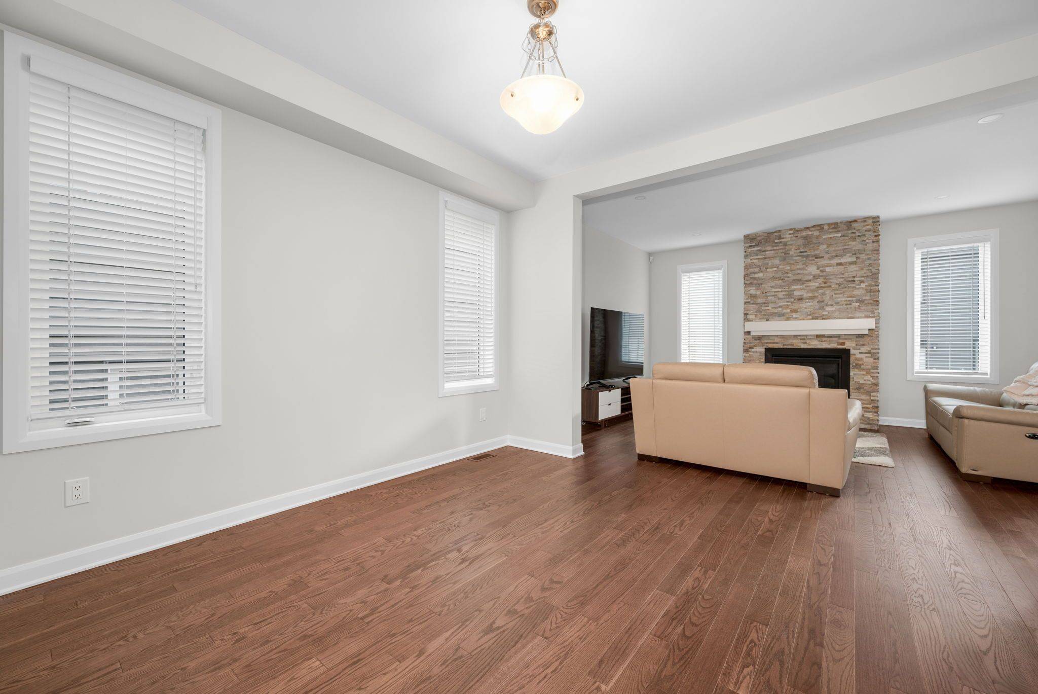 Manotick - Kars - Rideau Twp And Area, ON K4M 0X5,529 Anchor CIR