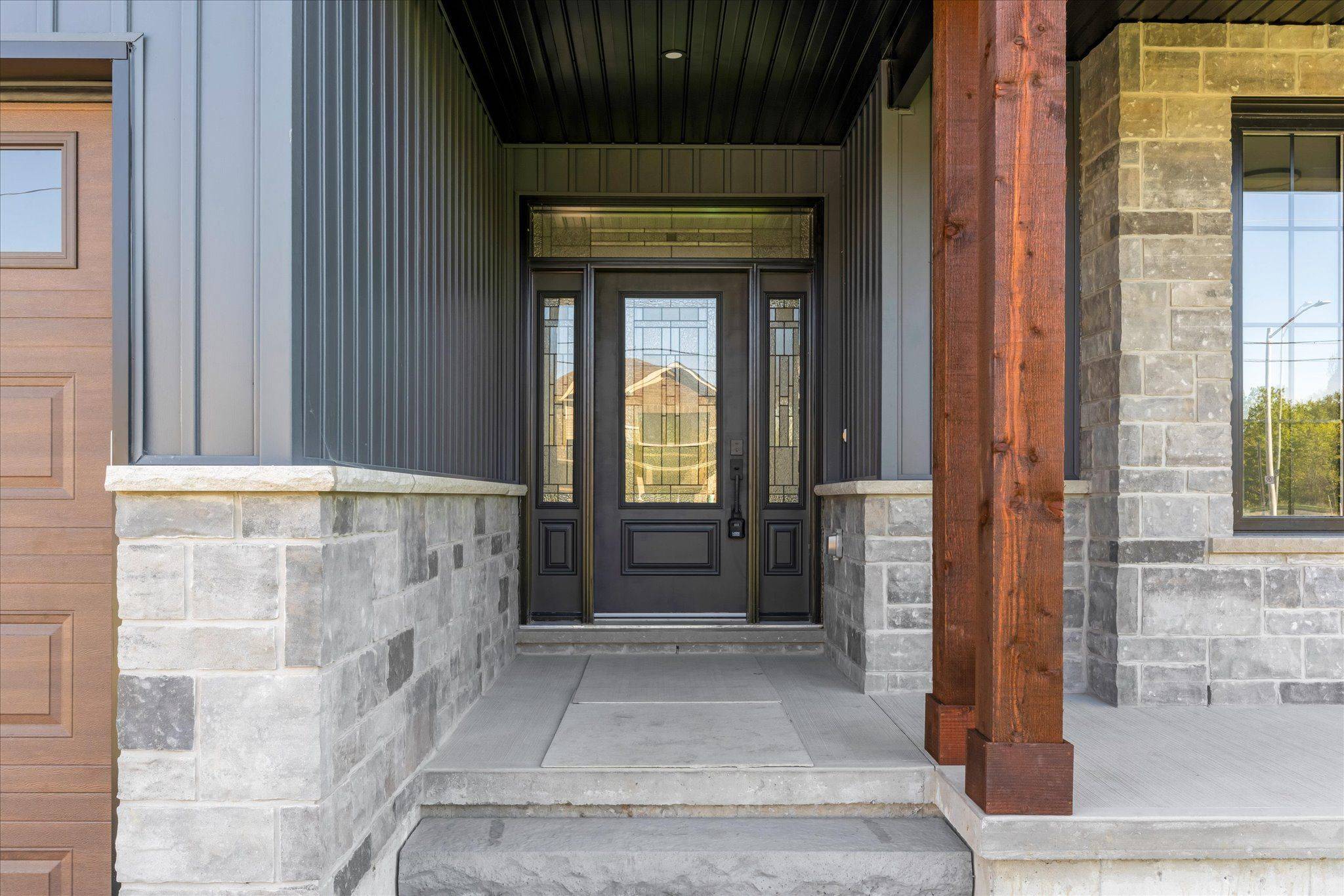 Welland, ON L3B 6C5,207 Forks RD