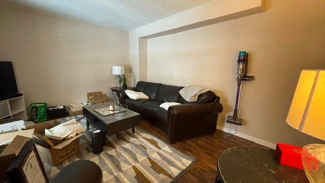 Waterloo, ON N2M 5B5,423 Westwood DR #36