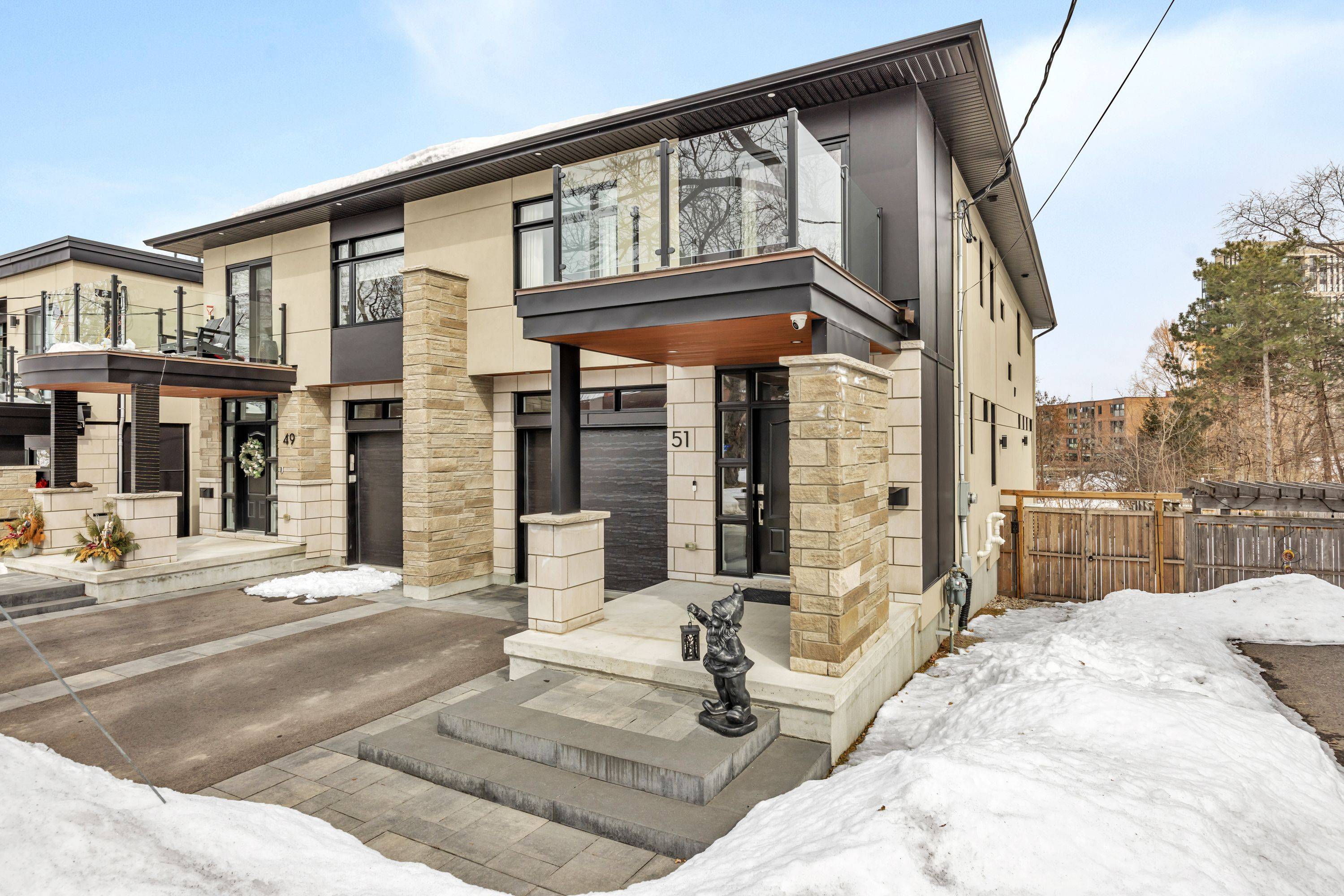 Carlingwood - Westboro And Area, ON K2A 3P6,51 Aylen AVE