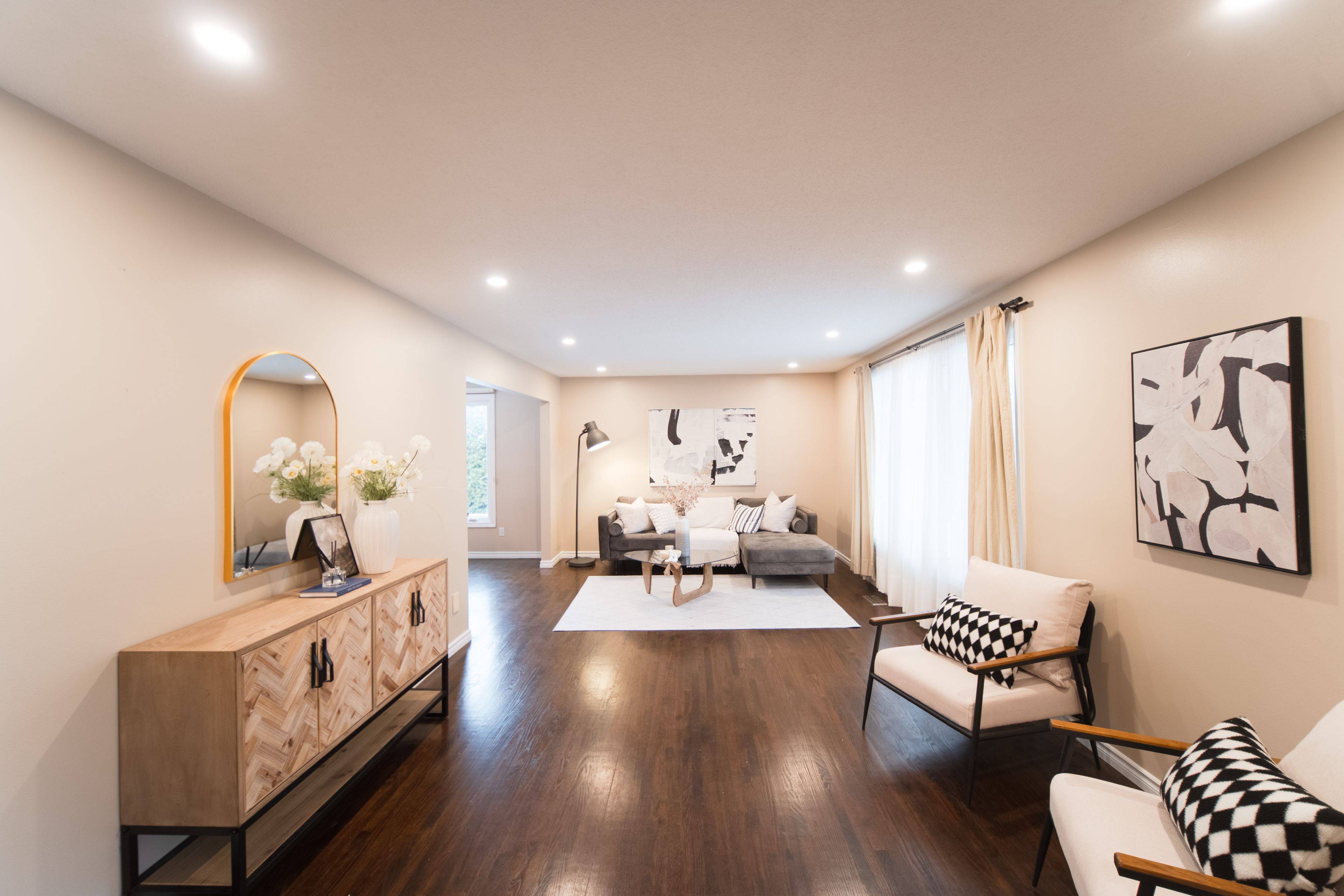 Beacon Hill North - South And Area, ON K1J 8J3,1953 MARQUIS AVE