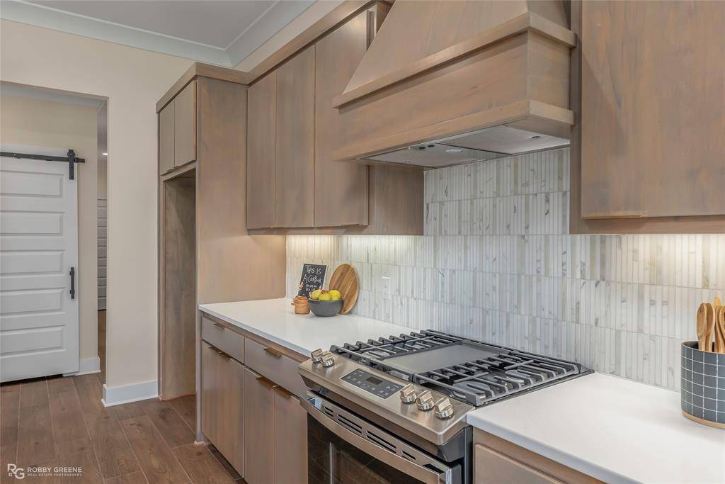 Bossier City, LA 71111,923 Chisolm Trail