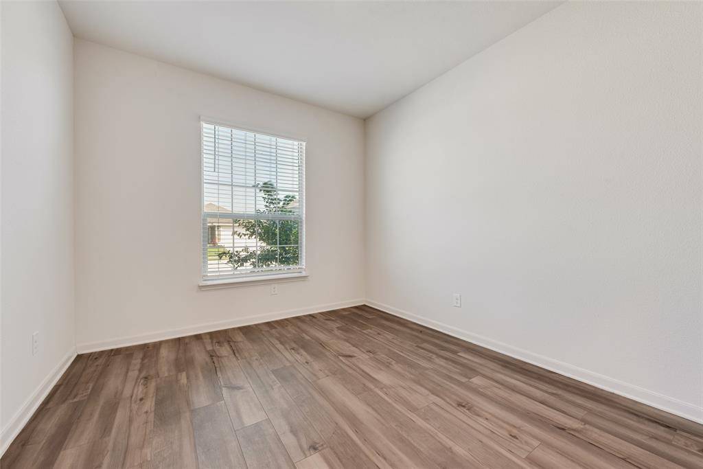 Ponder, TX 76259,13623 Logan Pass Drive