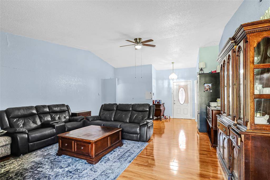 Garland, TX 75042,3217 Lariat Lane