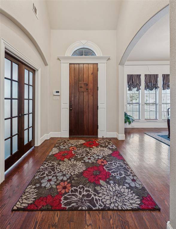 Hurst, TX 76054,2221 Farrington Lane