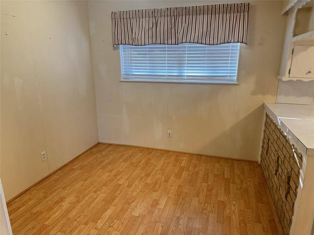 Alvarado, TX 76009,712 S Spears Street