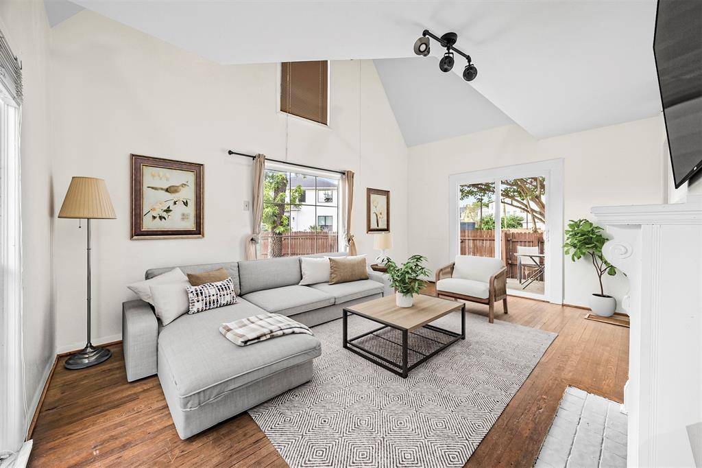 Dallas, TX 75206,2626 Madera Street