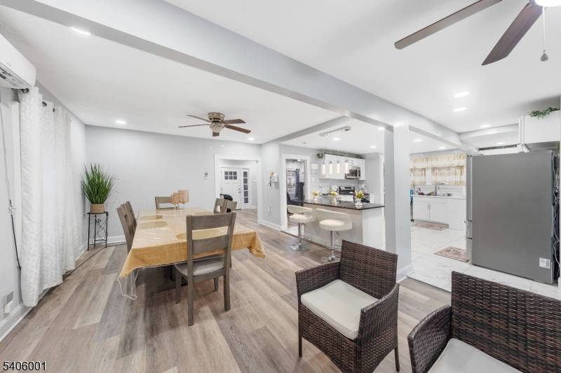 Newark City, NJ 07112,61 Keer Ave