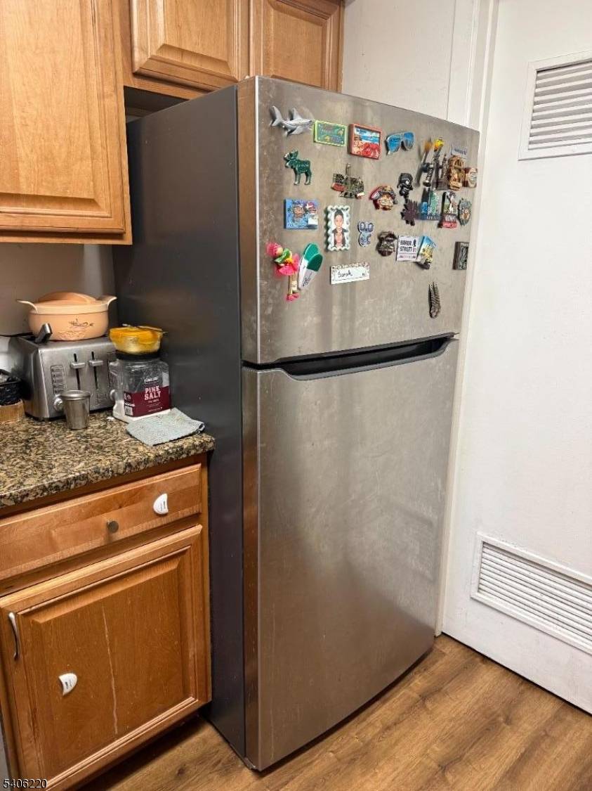 South Brunswick Twp., NJ 08852,7 Foxtail Lane