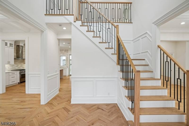 Livingston Twp., NJ 07039,19 Tilden Ct