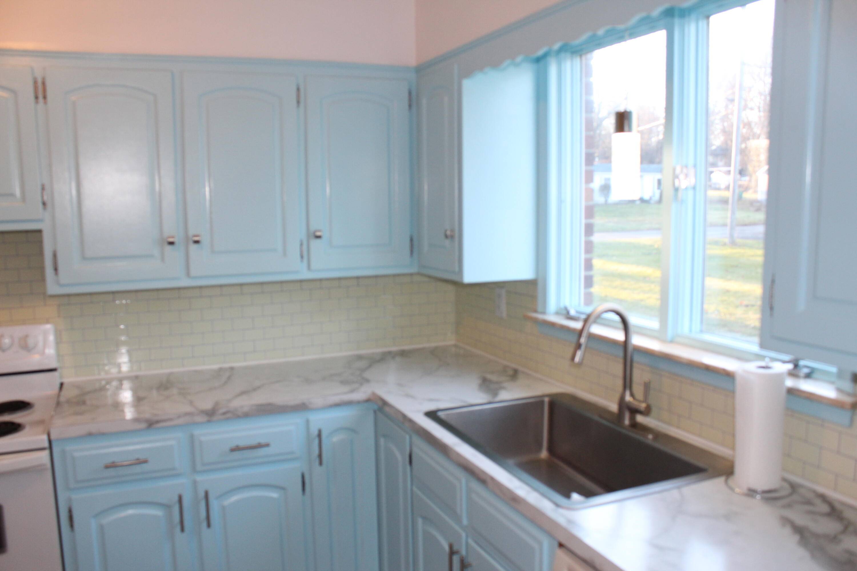 Saline, MI 48176,676 W Michigan AVE