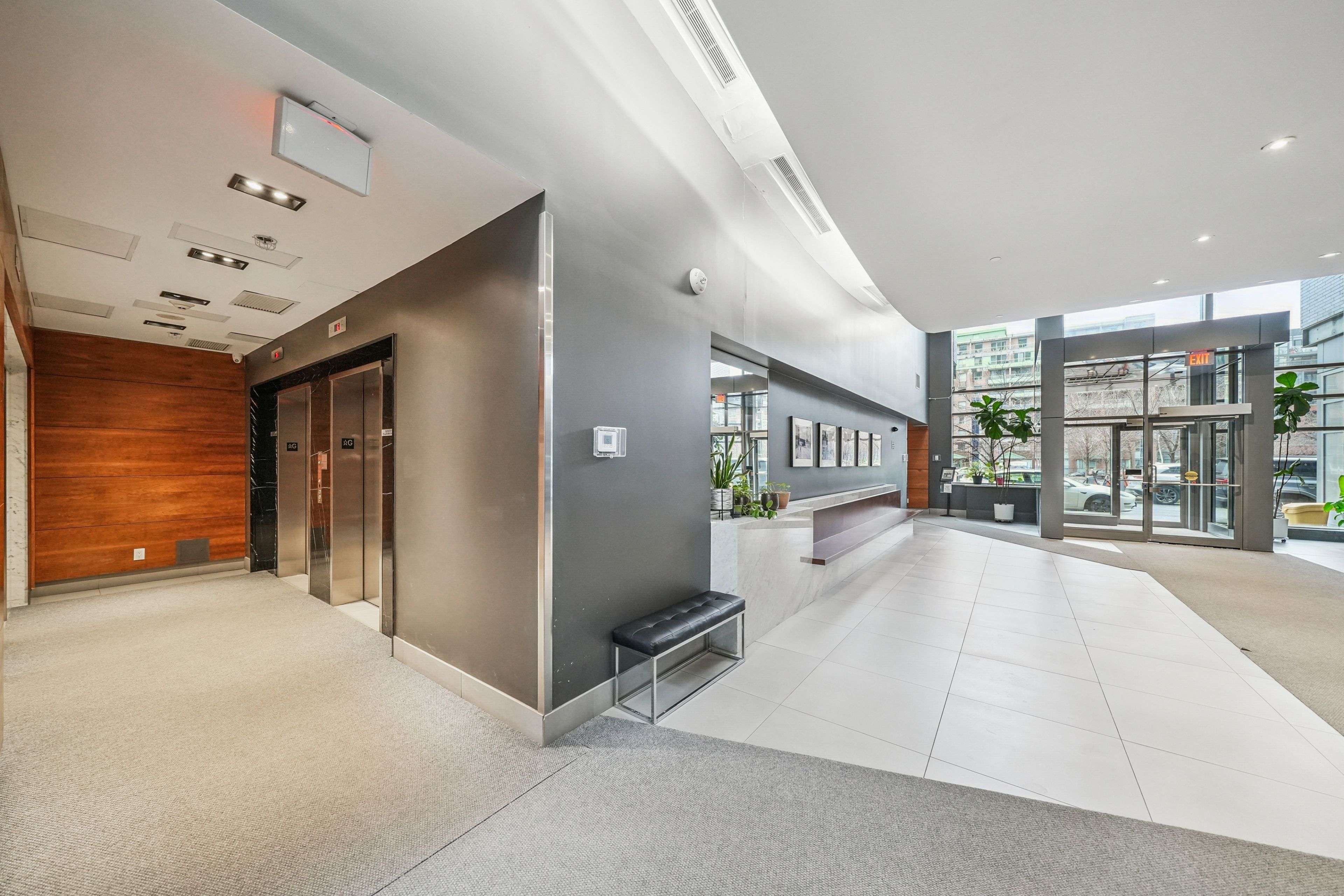 Toronto C01, ON M6J 0A2,68 Abell ST #917