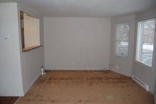 Oshawa, ON L1H 5G8,53 Ritson RD S #1