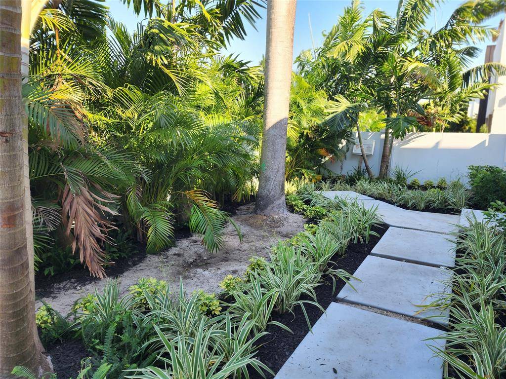 Fort Lauderdale, FL 33305,40 NE 16th PL