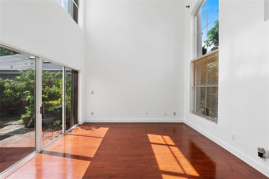 Coconut Creek, FL 33073,5524 NW 55th Dr