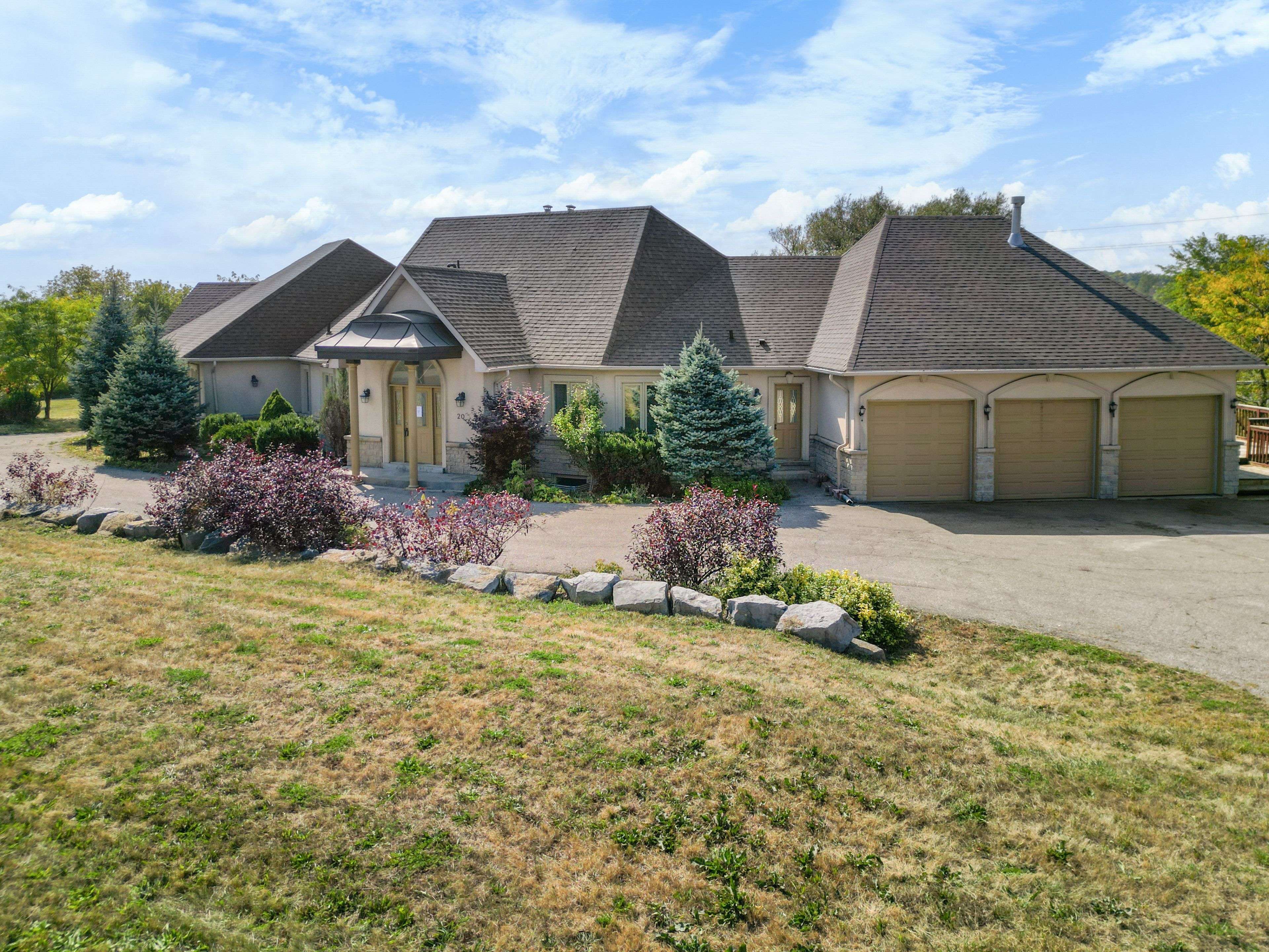 King, ON L0G 1T0,20 Bells Lake RD