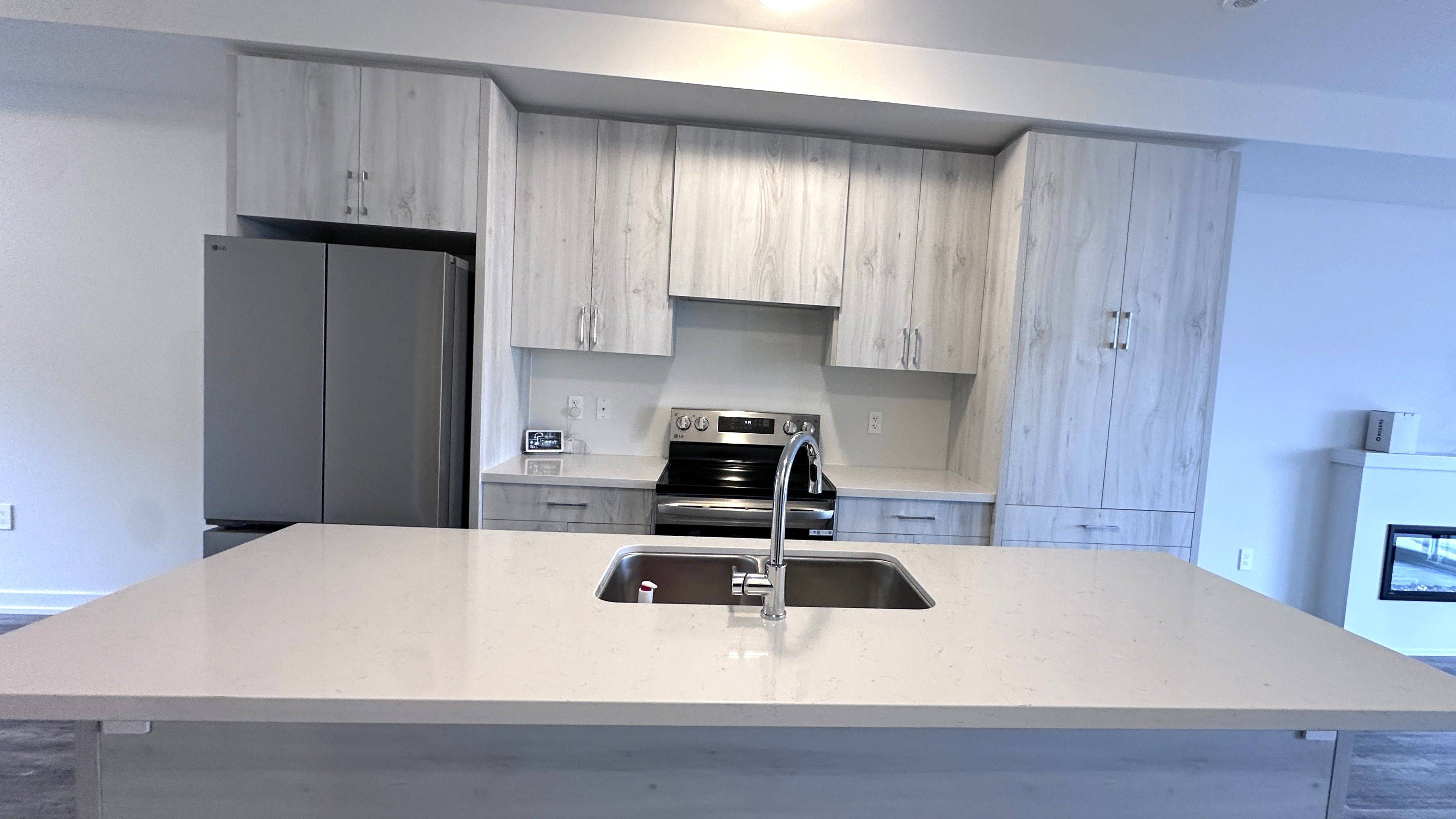 Richmond Hill, ON L4B 0J4,45 Peace LN