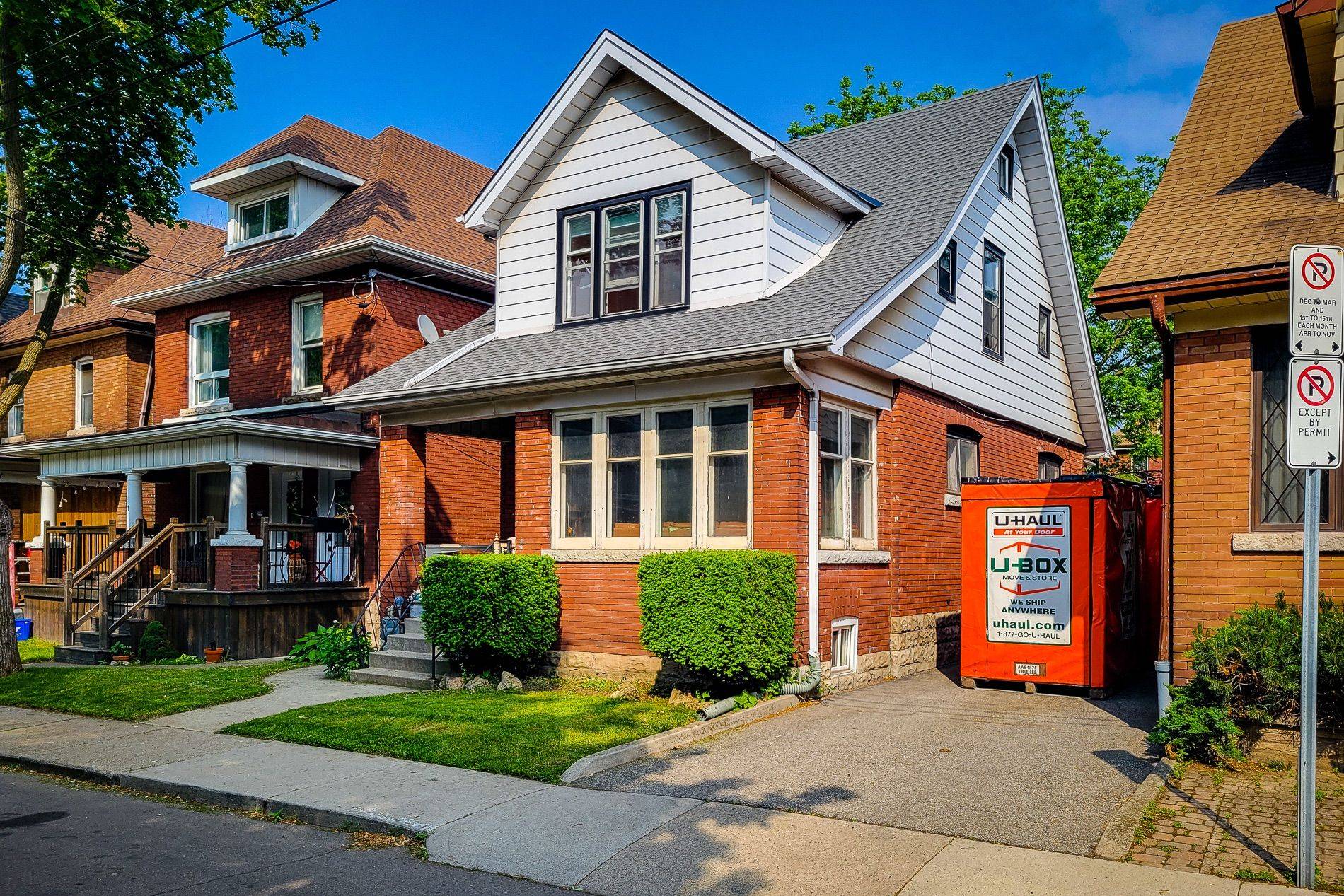 Hamilton, ON L8M 2W4,63 Carrick AVE