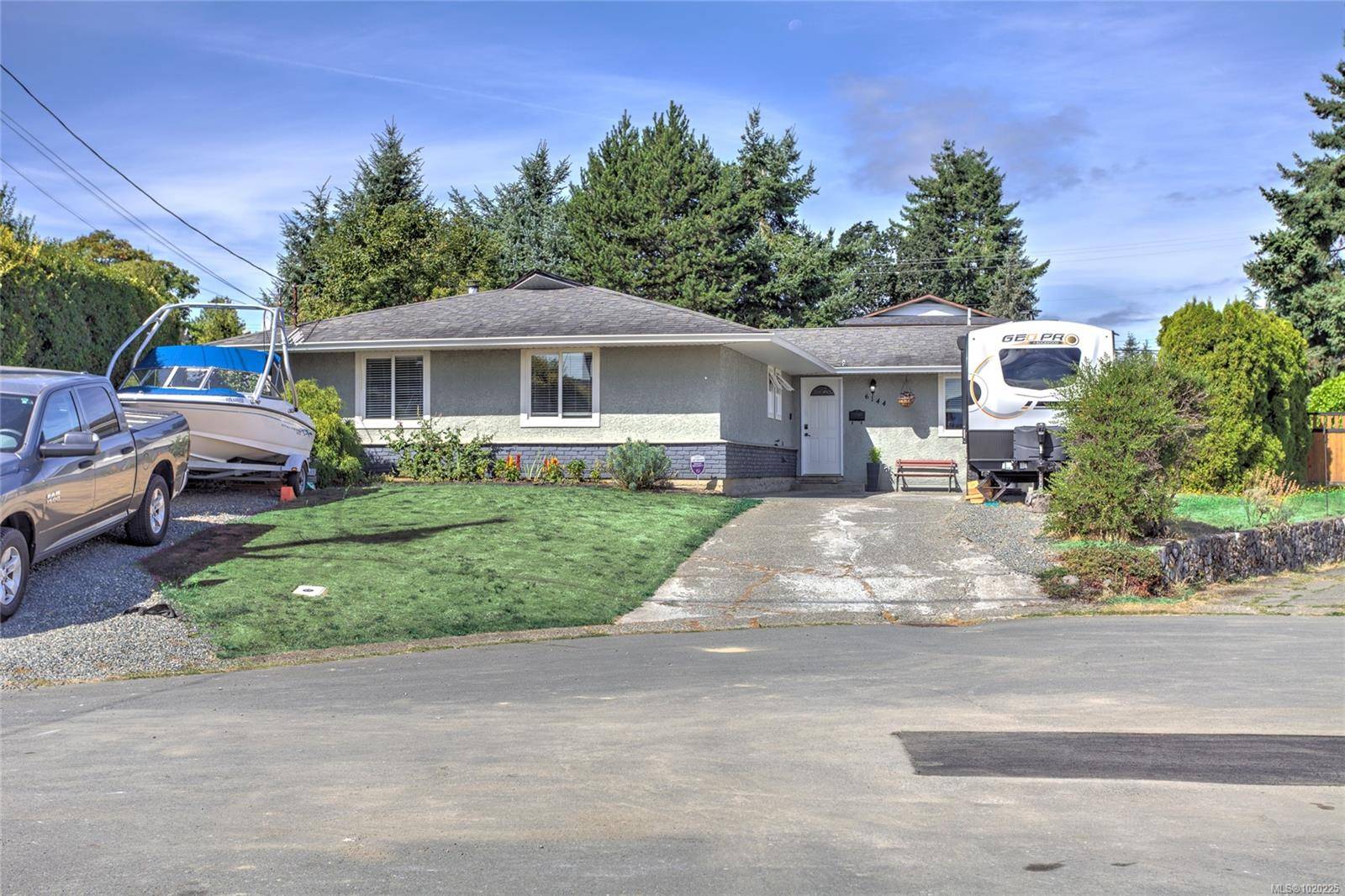 Duncan, BC V9L 4R1,6144 Edgehill Pl