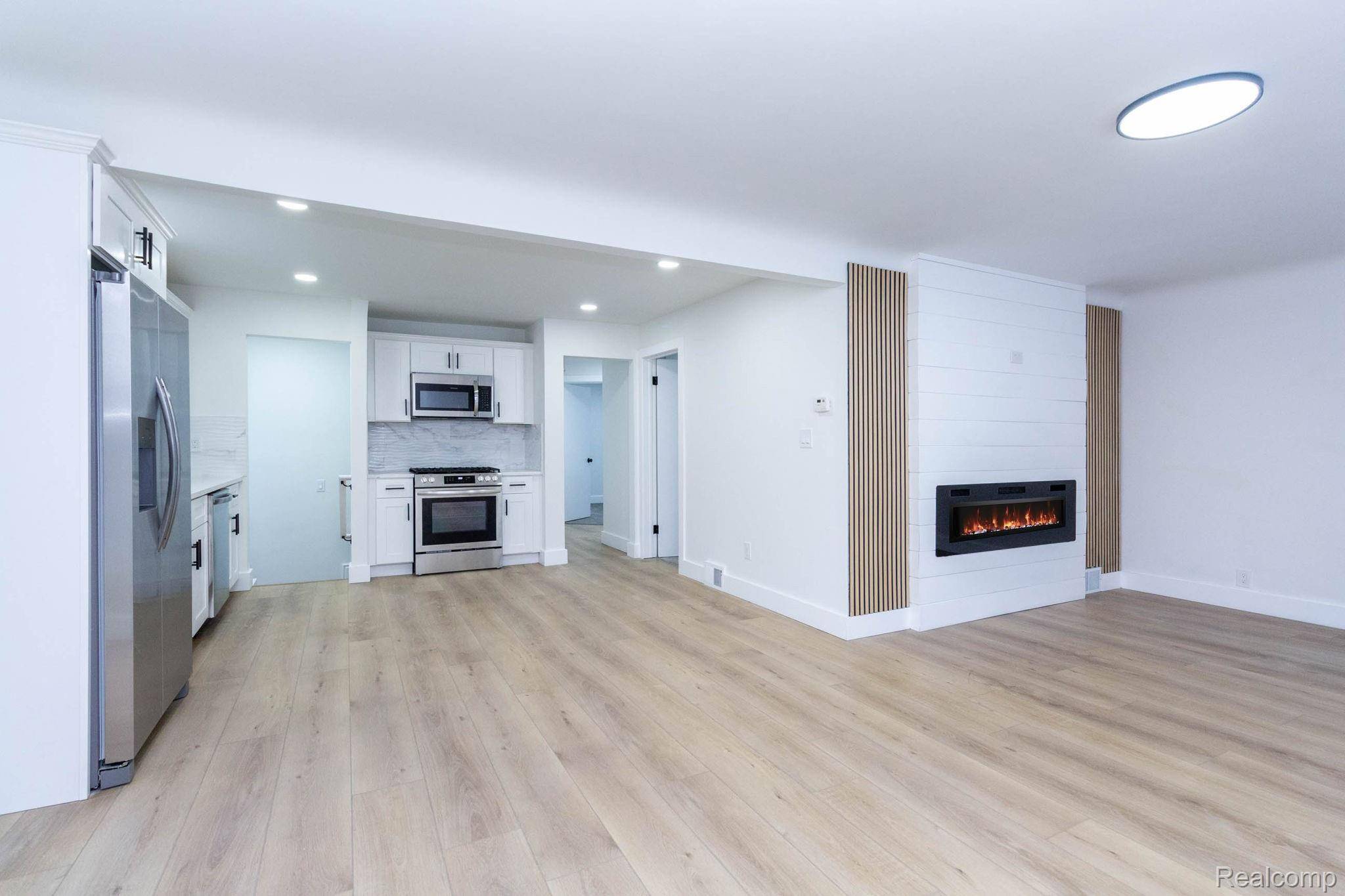 Roseville, MI 48066,25641 Rose ST