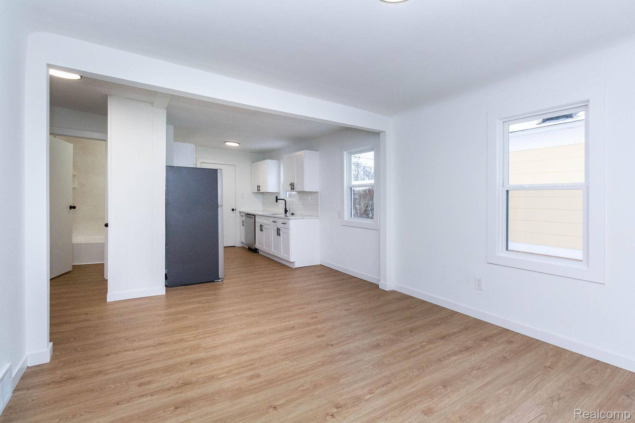 Eastpointe, MI 48021,23824 Tuscany AVE