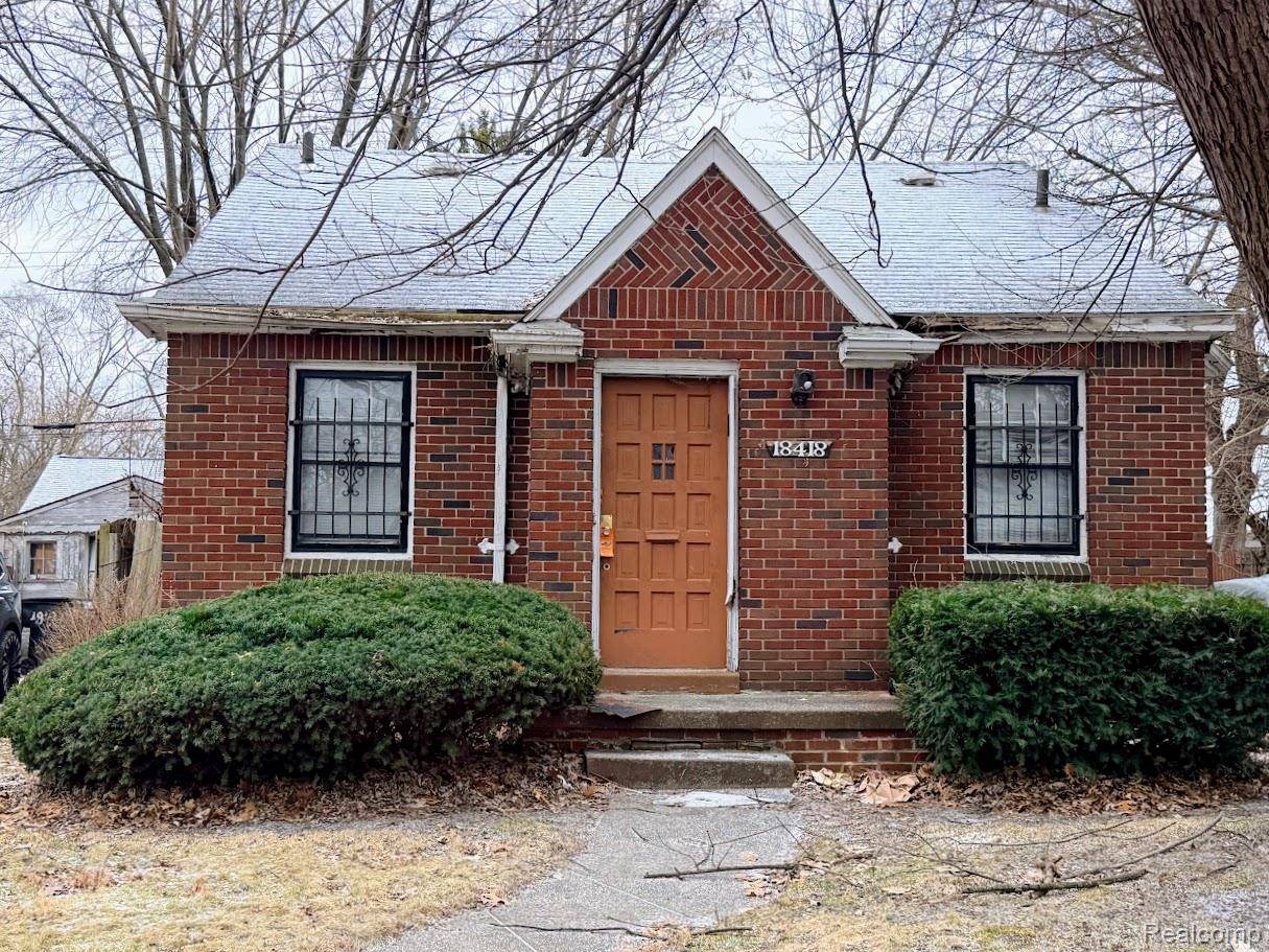 Detroit, MI 48219,18418 Heyden ST