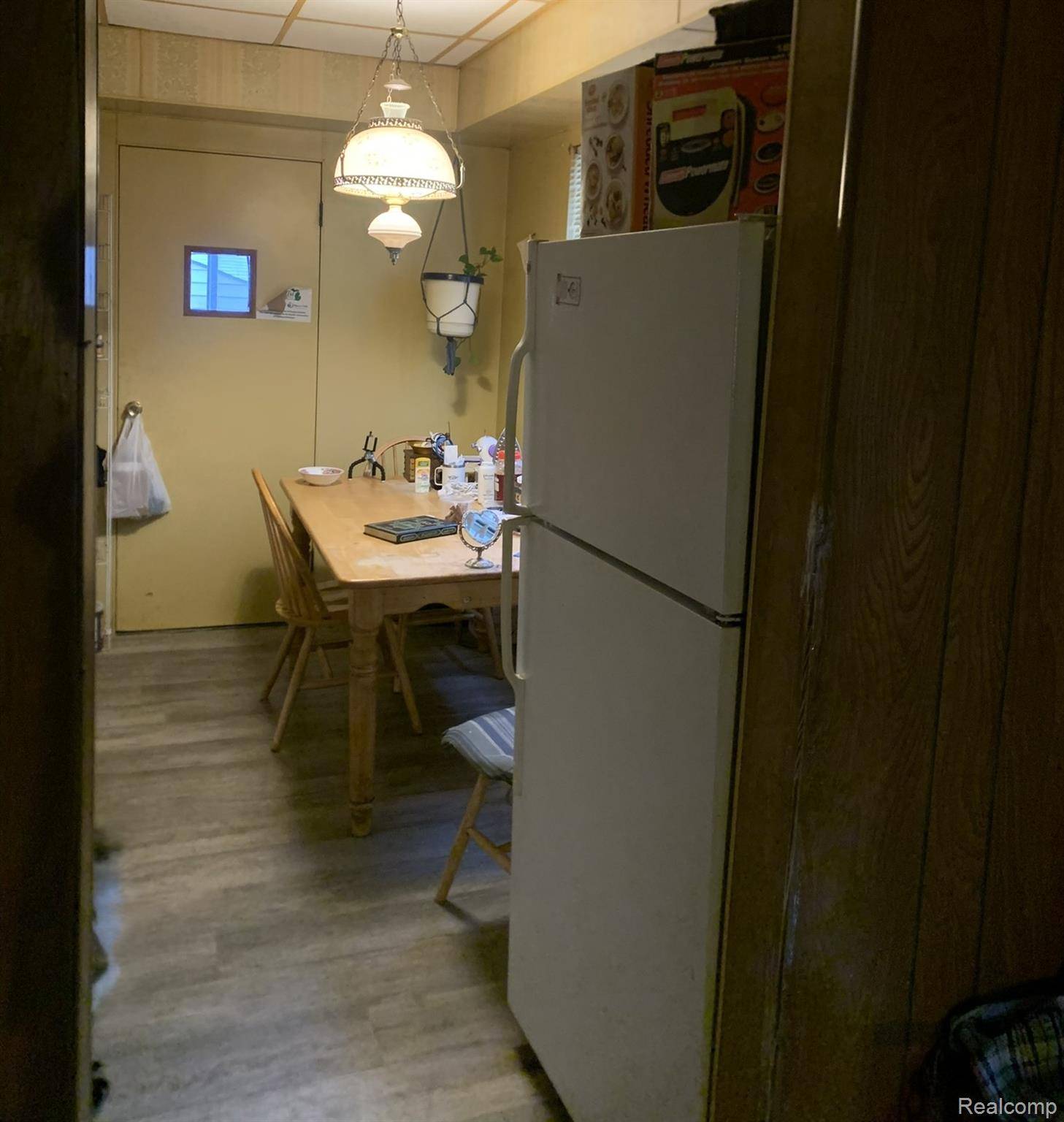 Hamtramck, MI 48212,2255 Yemans ST