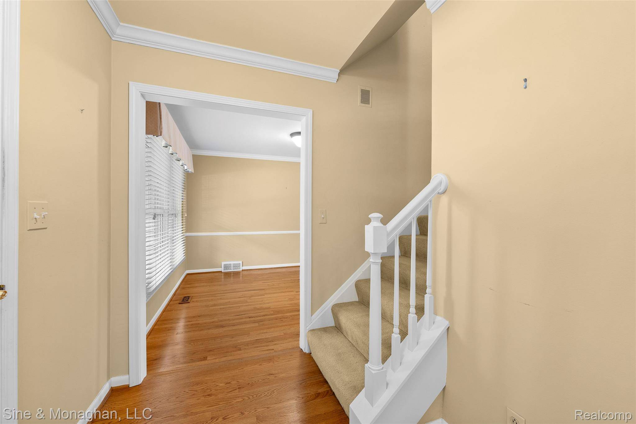 Bloomfield Hills, MI 48304,2379 Park Ridge DR