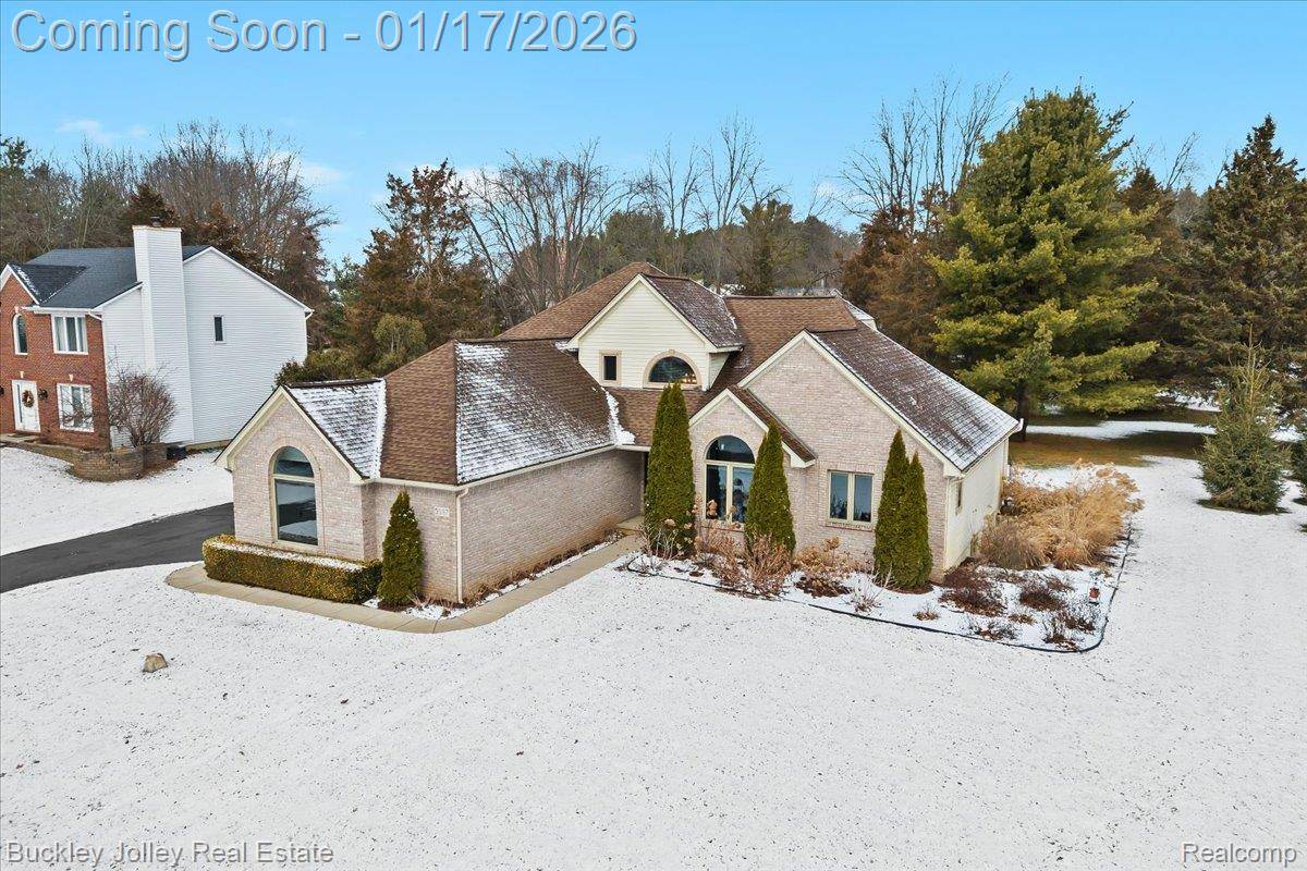 Pinckney, MI 48169,3597 Habitat TRL