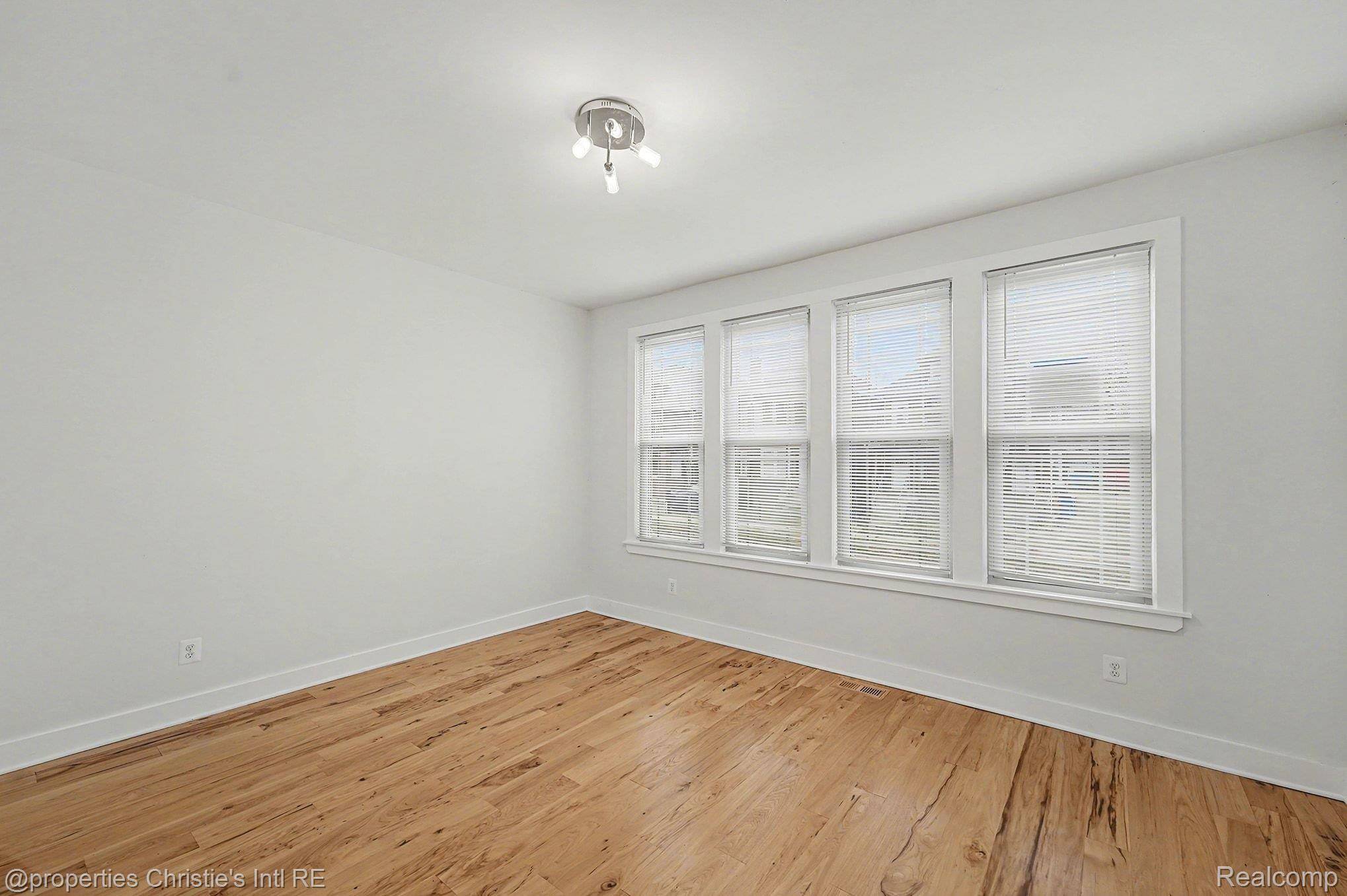 Detroit, MI 48214,1463 Baldwin ST