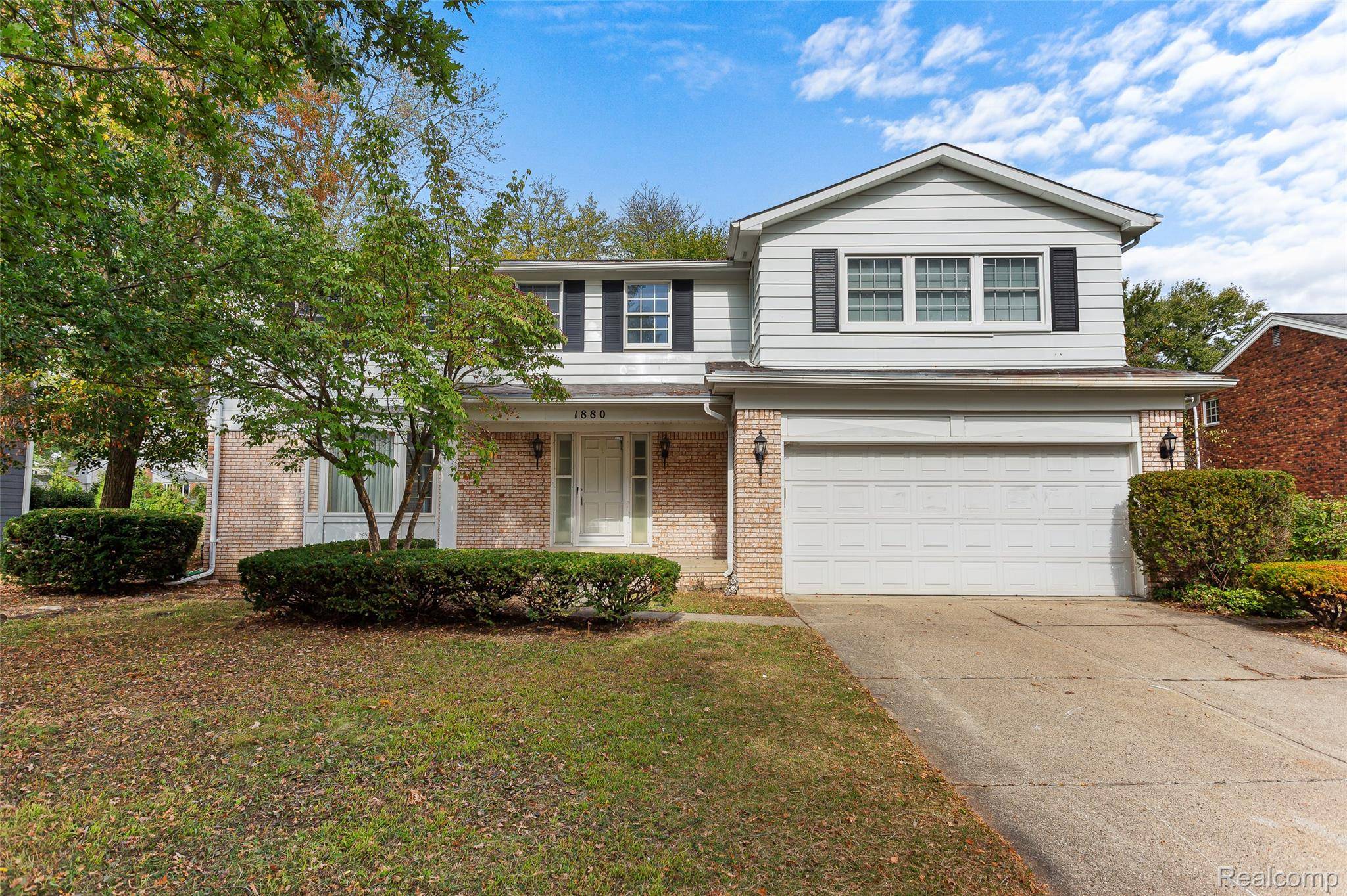 Troy, MI 48084,1880 PELICAN CT