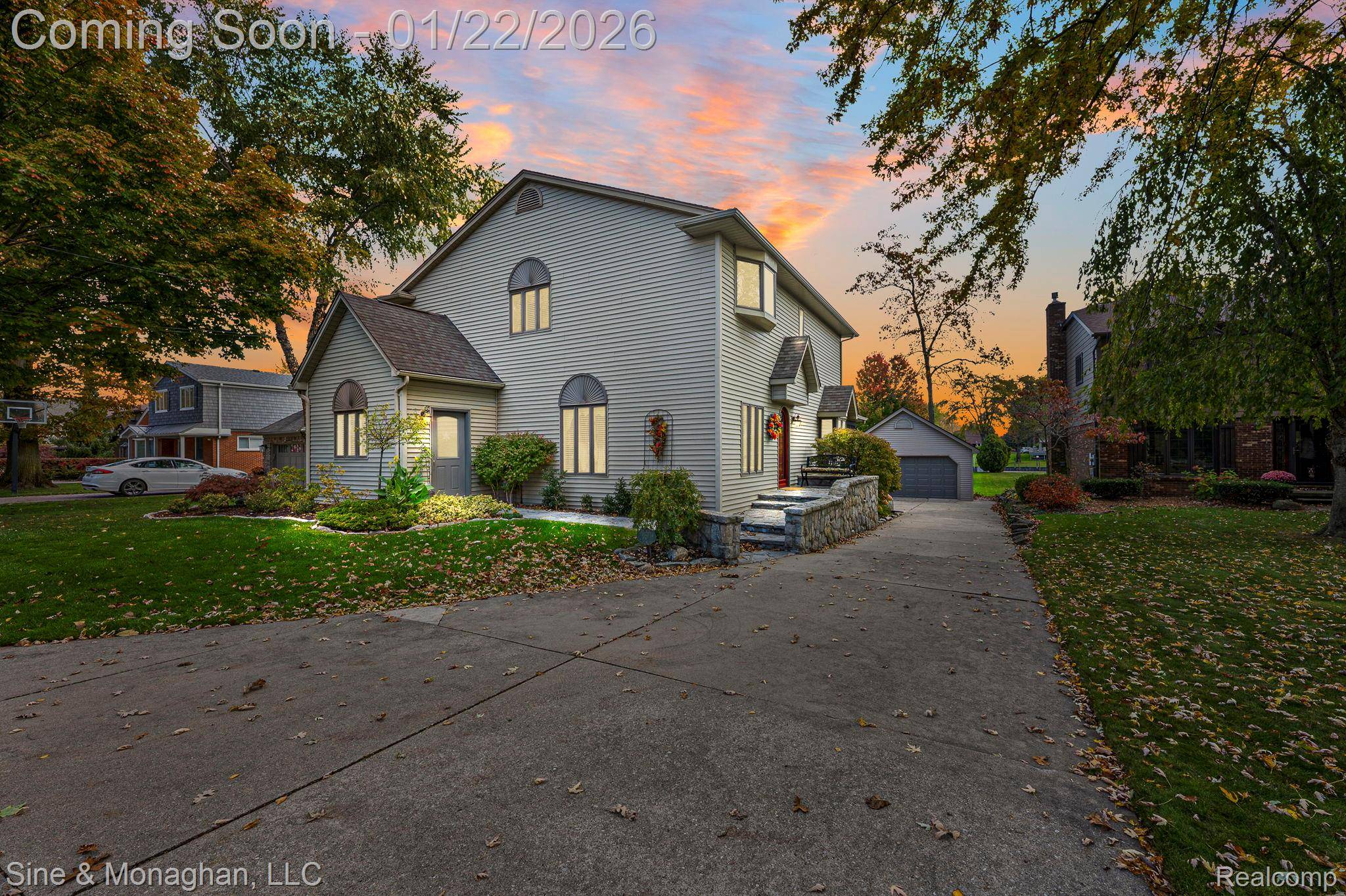 Grosse Ile, MI 48138,28549 Swan Island DR