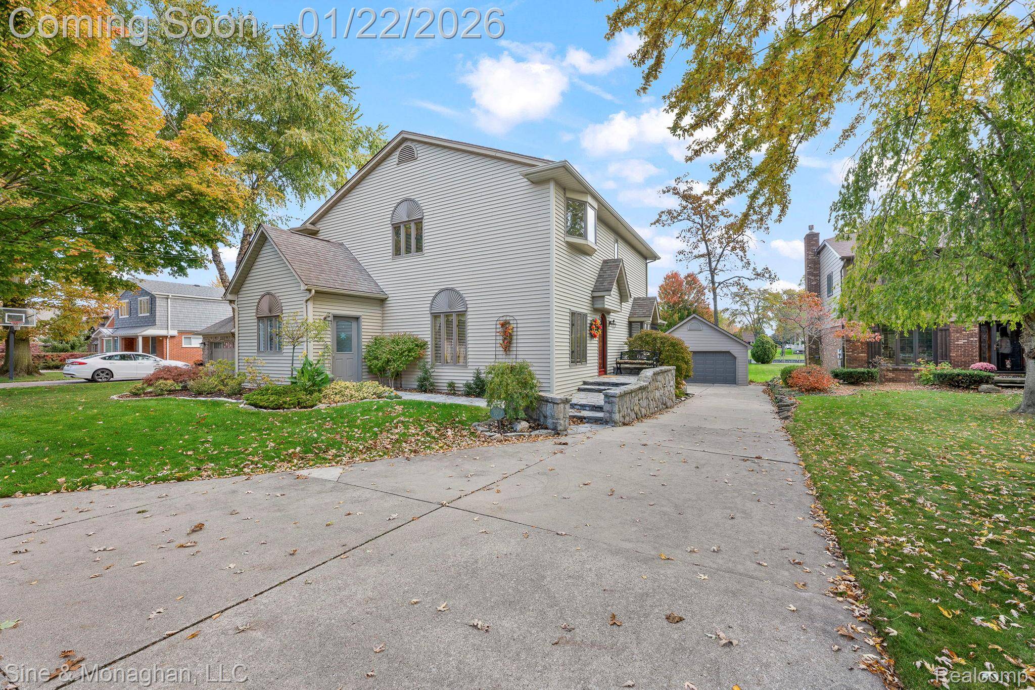 Grosse Ile, MI 48138,28549 Swan Island DR