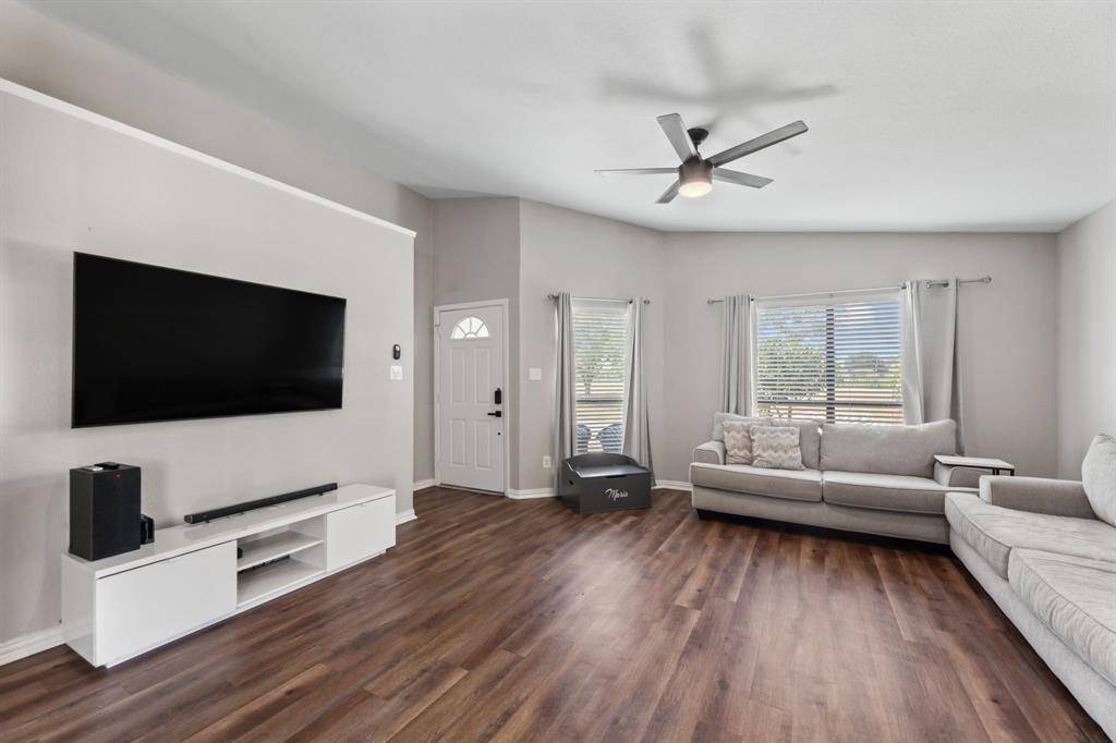 Fort Worth, TX 76137,4212 N Staghorn Circle