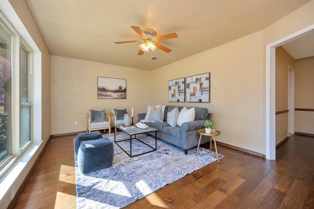 Hurst, TX 76054,1761 Cynthia Lane